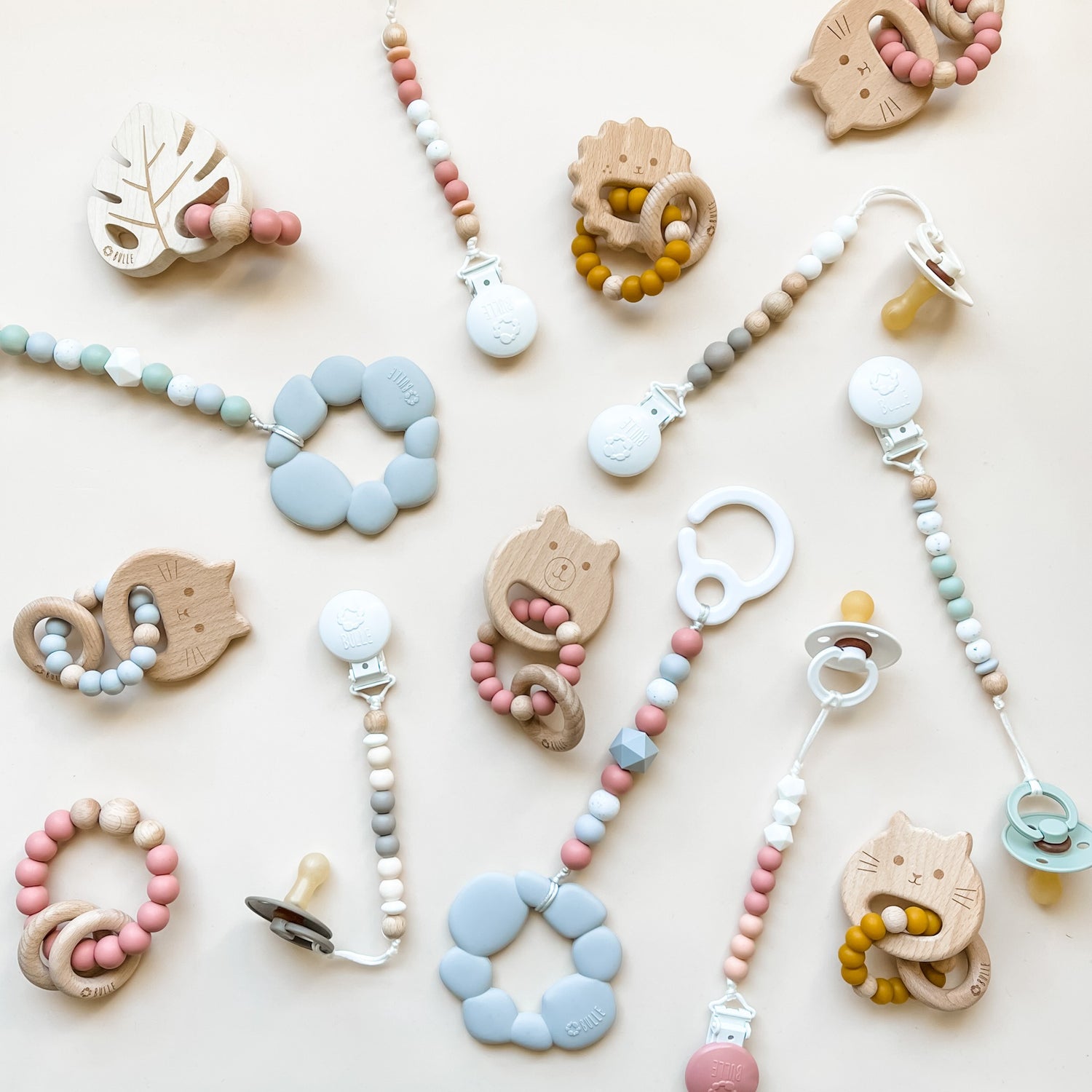 LES ESSENTIELS POUR LES NOUVEAUX-NÉS