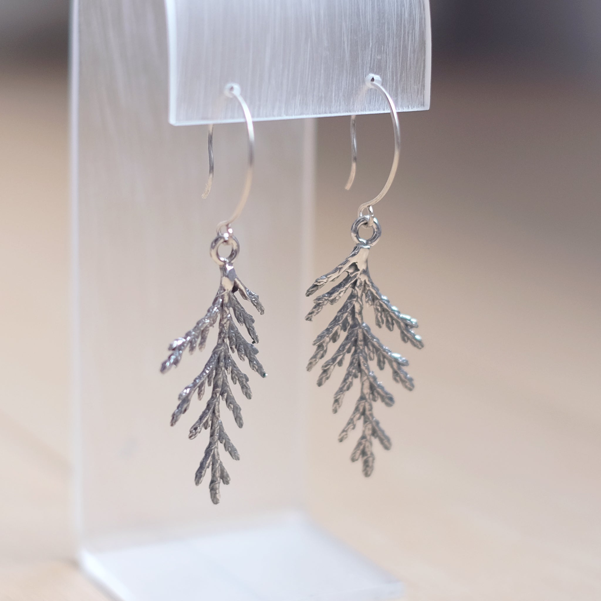 Branches de cèdre - Boucles d'oreilles en argent sterling