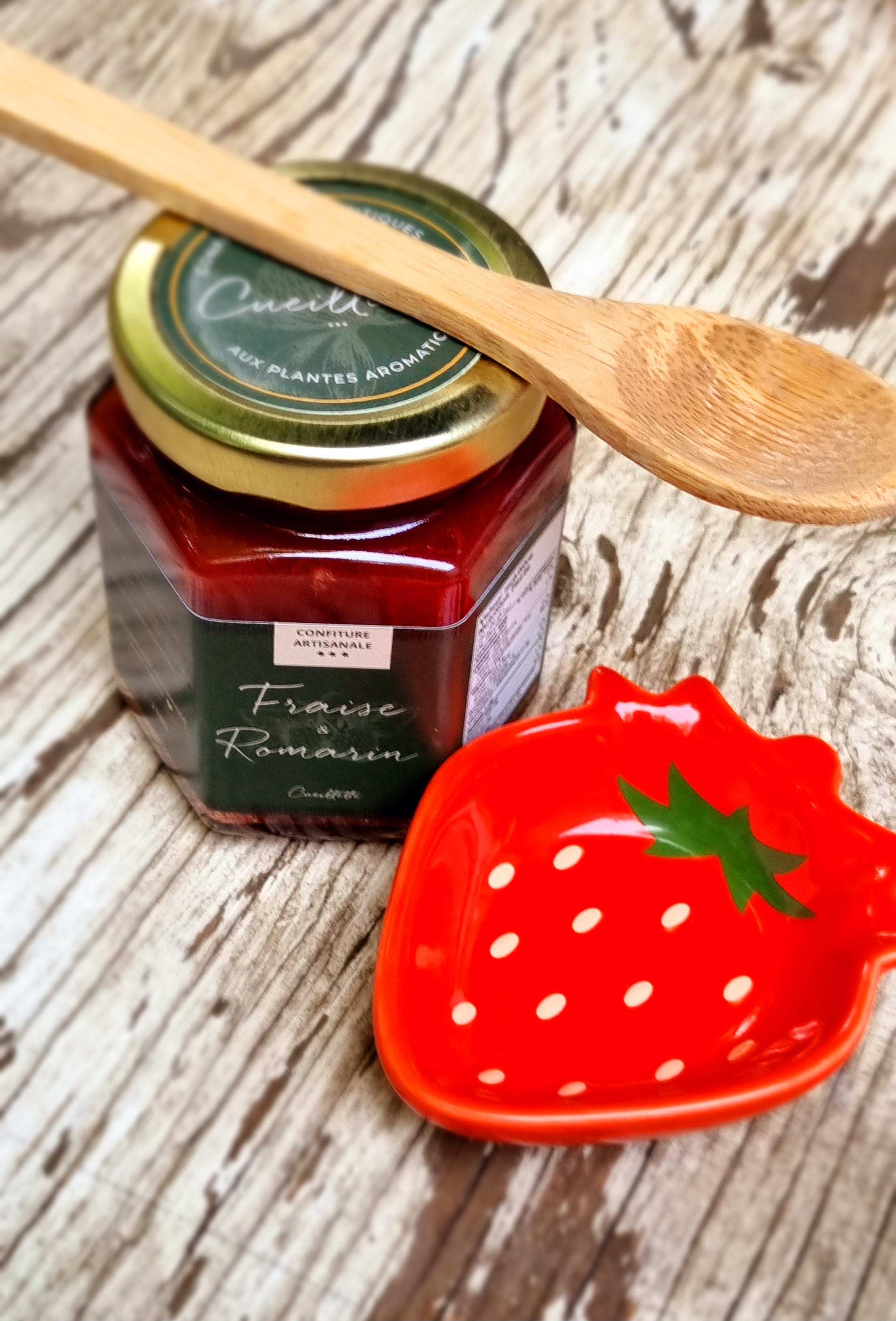 Homemade jam - Strawberry rosemary