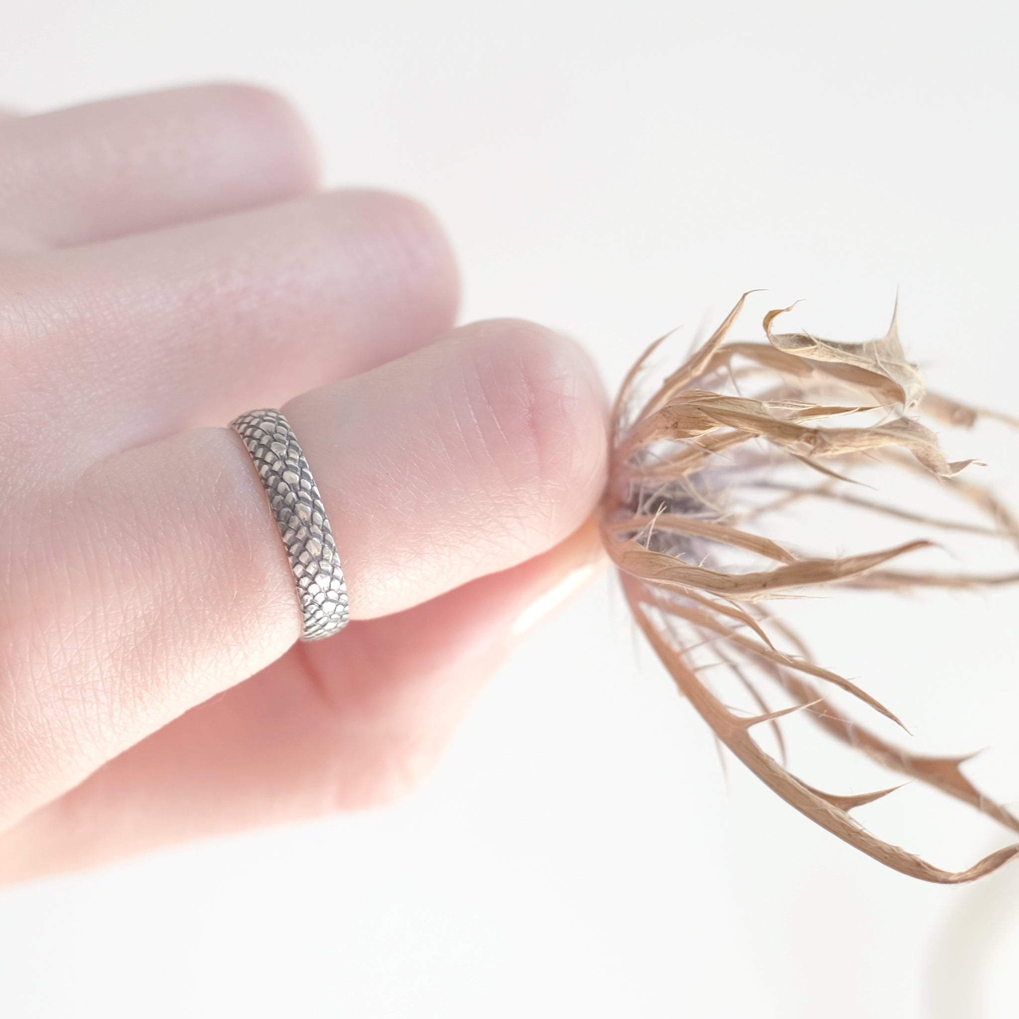 Bague Écailles de Dragon – Argent Sterling