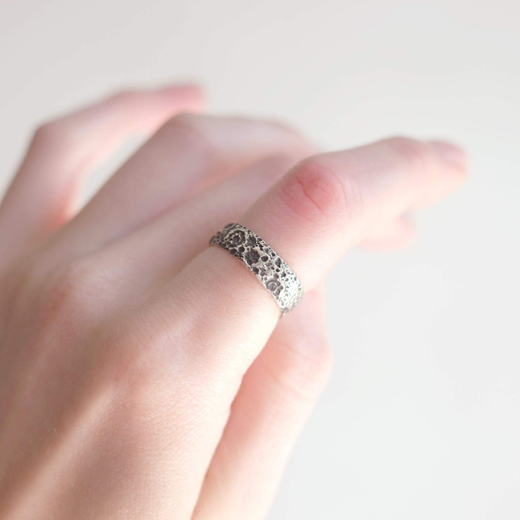 Bague Cratère de Lune – Argent Sterling