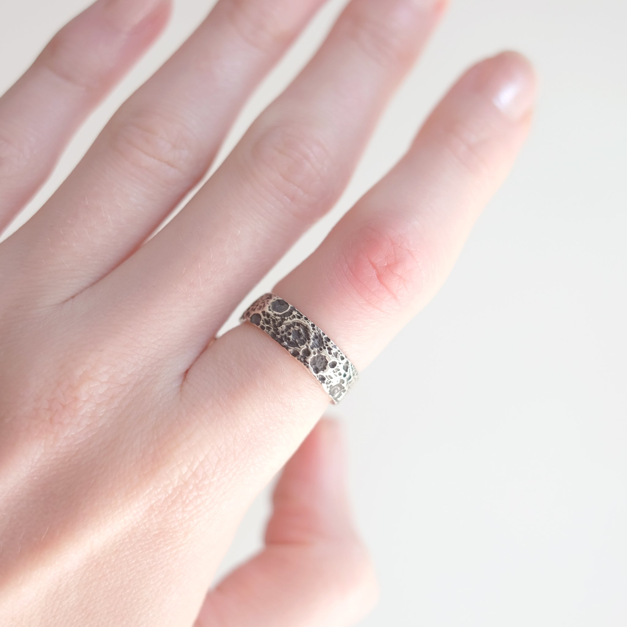 Bague Cratère de Lune – Argent Sterling