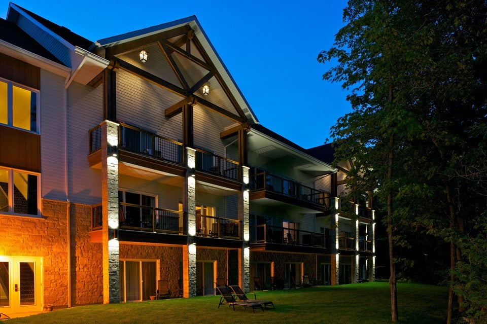 Weekday overnight stay, breakfast and access to the Nordic baths for 2 people - Manoir du Lac William