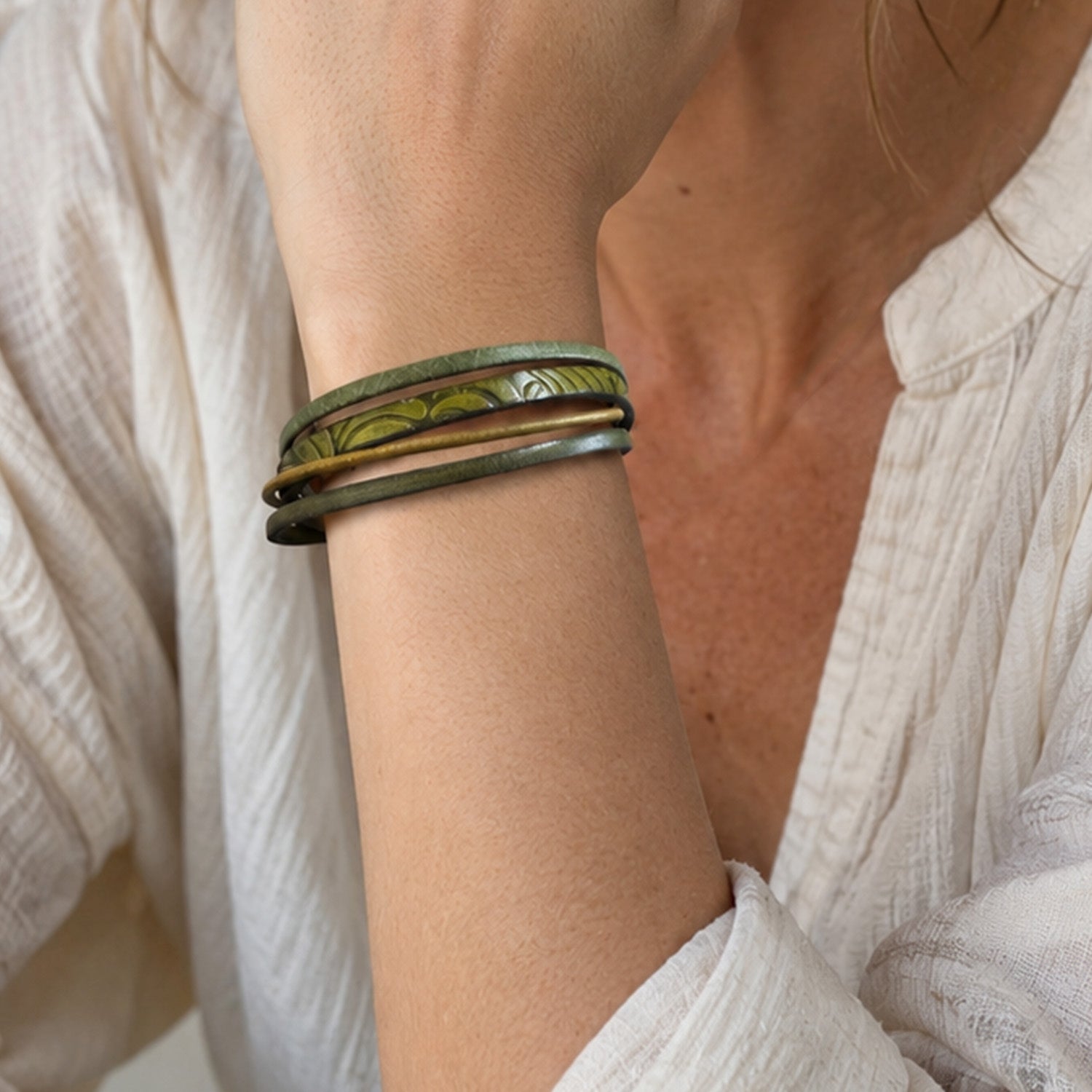 Bracelets multiple engravé