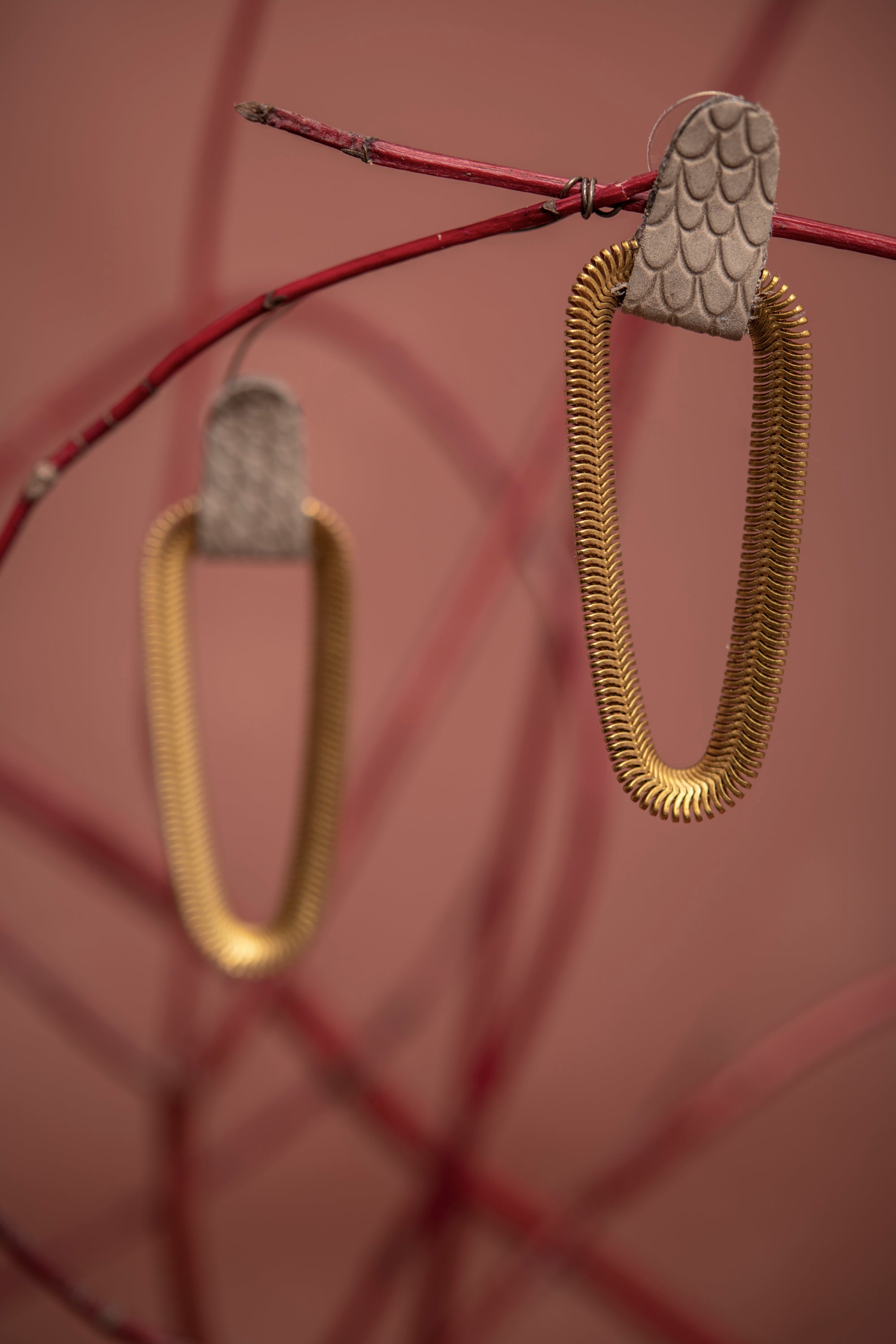 9e AVENUE boucles d'oreilles en cuir et laiton