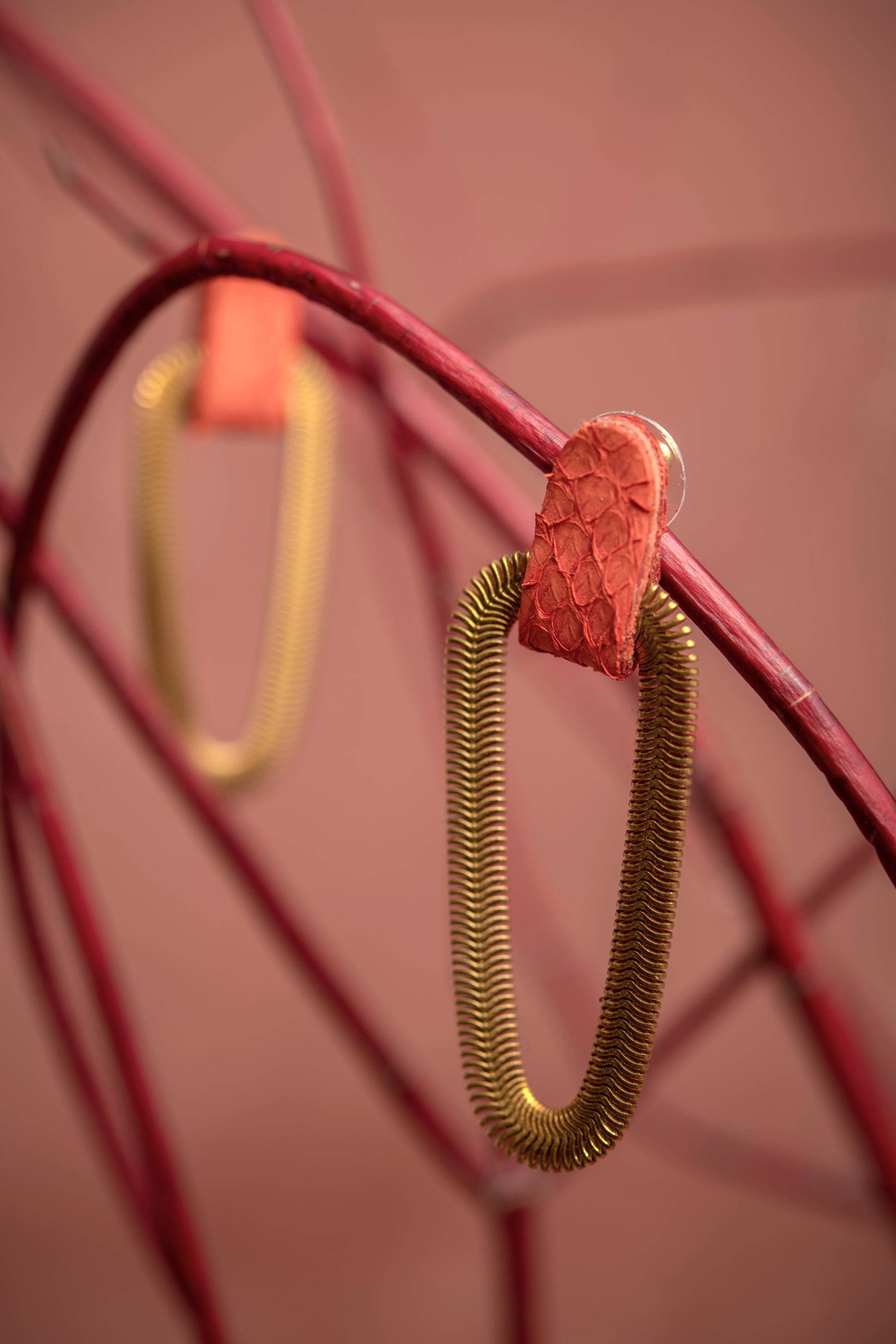 9e AVENUE boucles d'oreilles en cuir et laiton