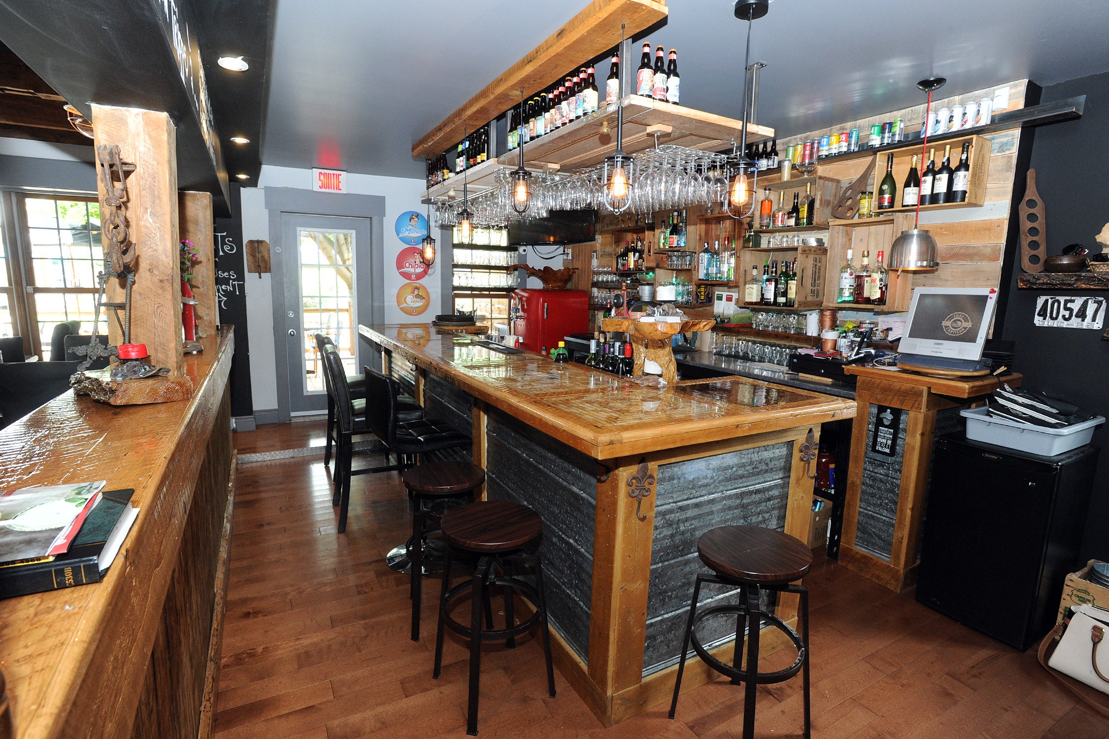 Repas gastronomique et vin pour 2 personnes - Chez l'Artisan