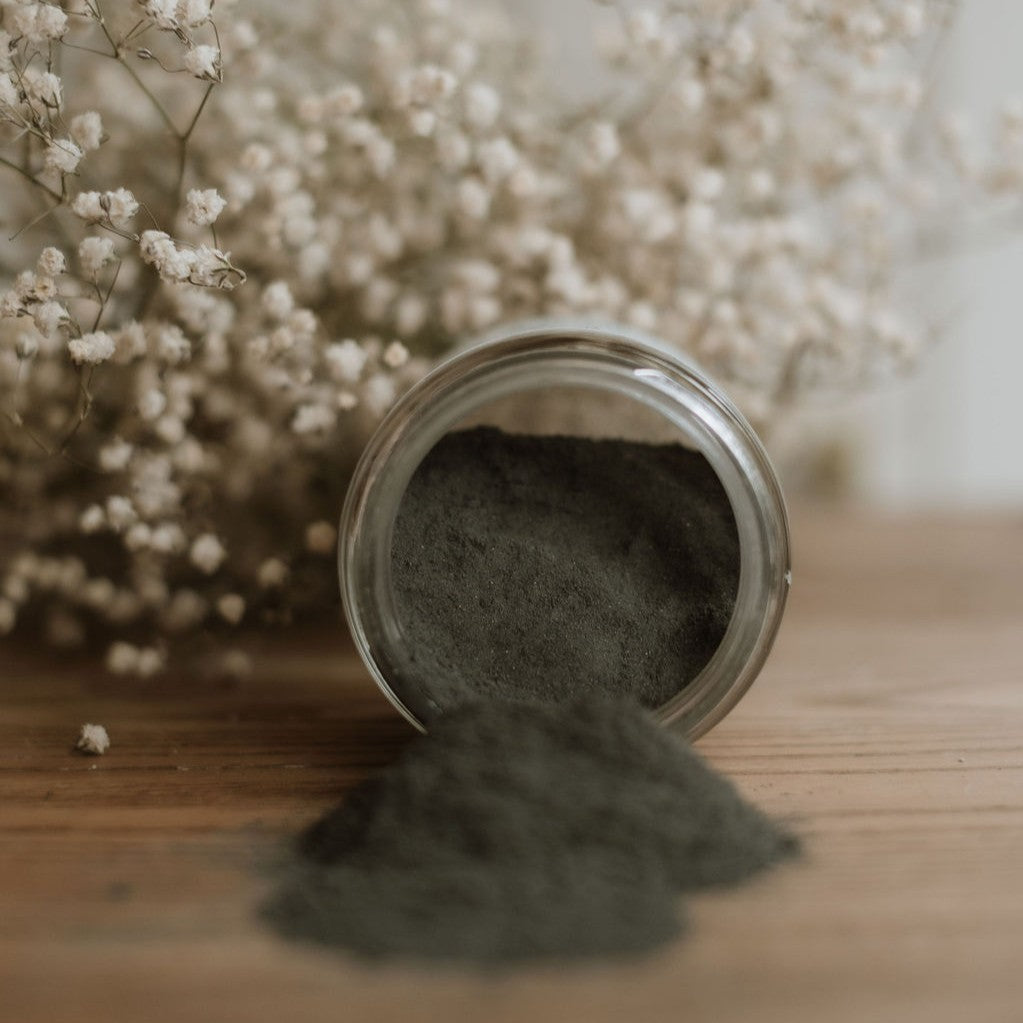 Masque à l'argile naturelle - Charbon + Sauge