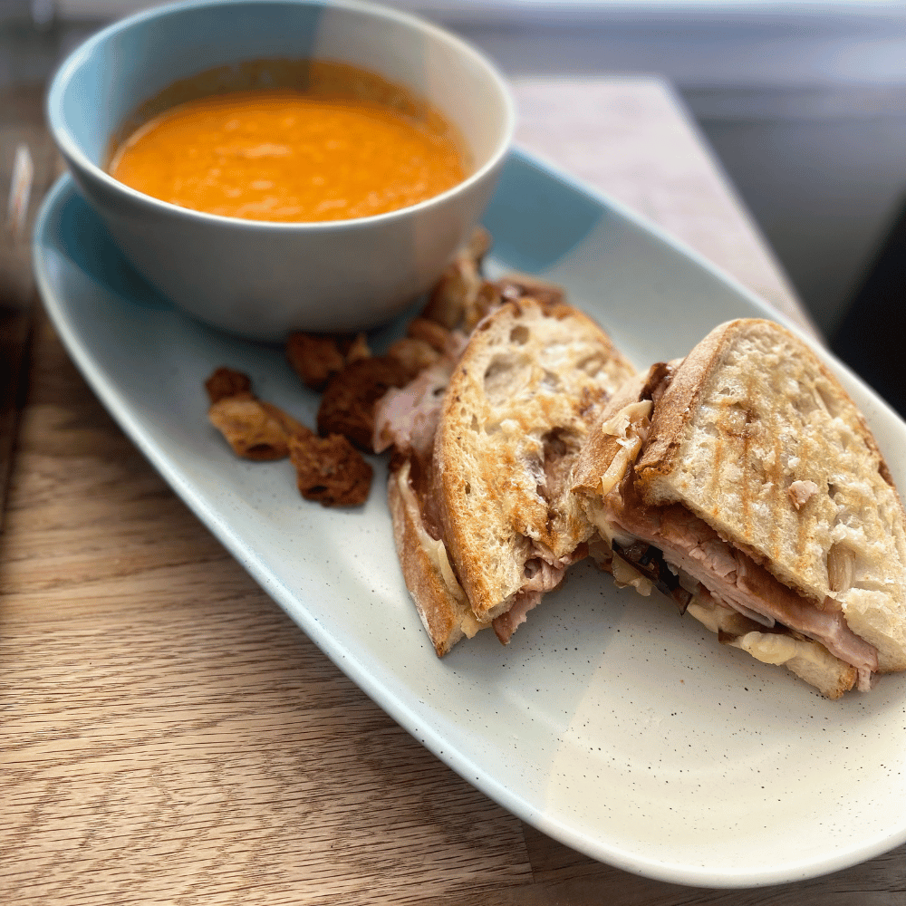 Meal and dessert for 2 people - Nestor Picore Gourmandises