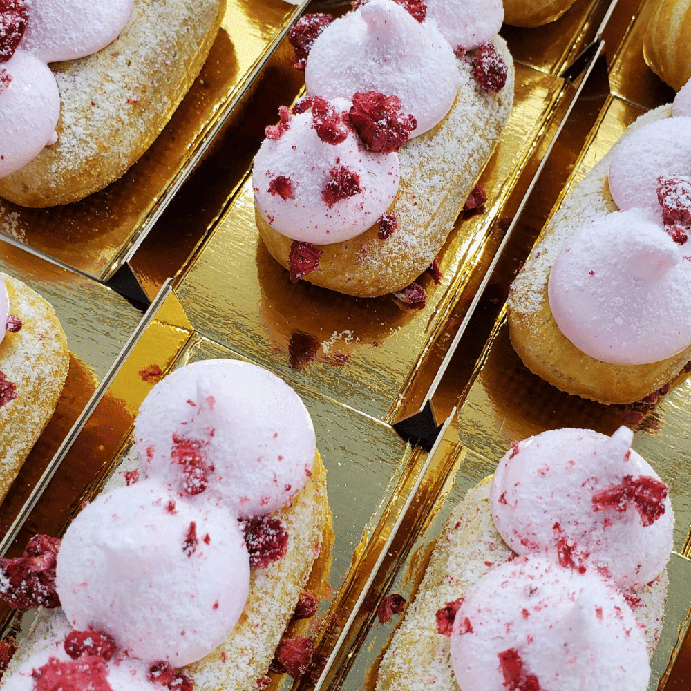 Birthday cake for 2 people - Mont Éclair Pastry Shop