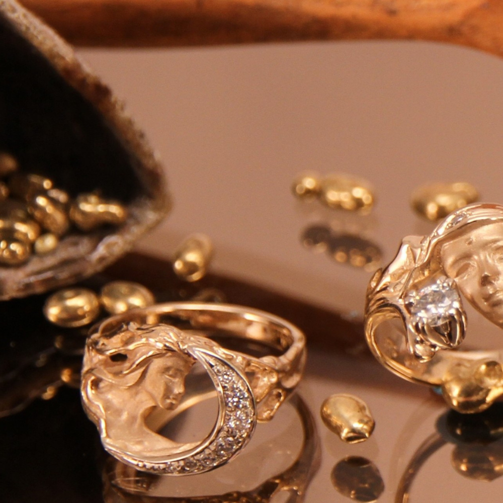 Visit to an art jewelry store for 2 people - Le Forgeron d'Or