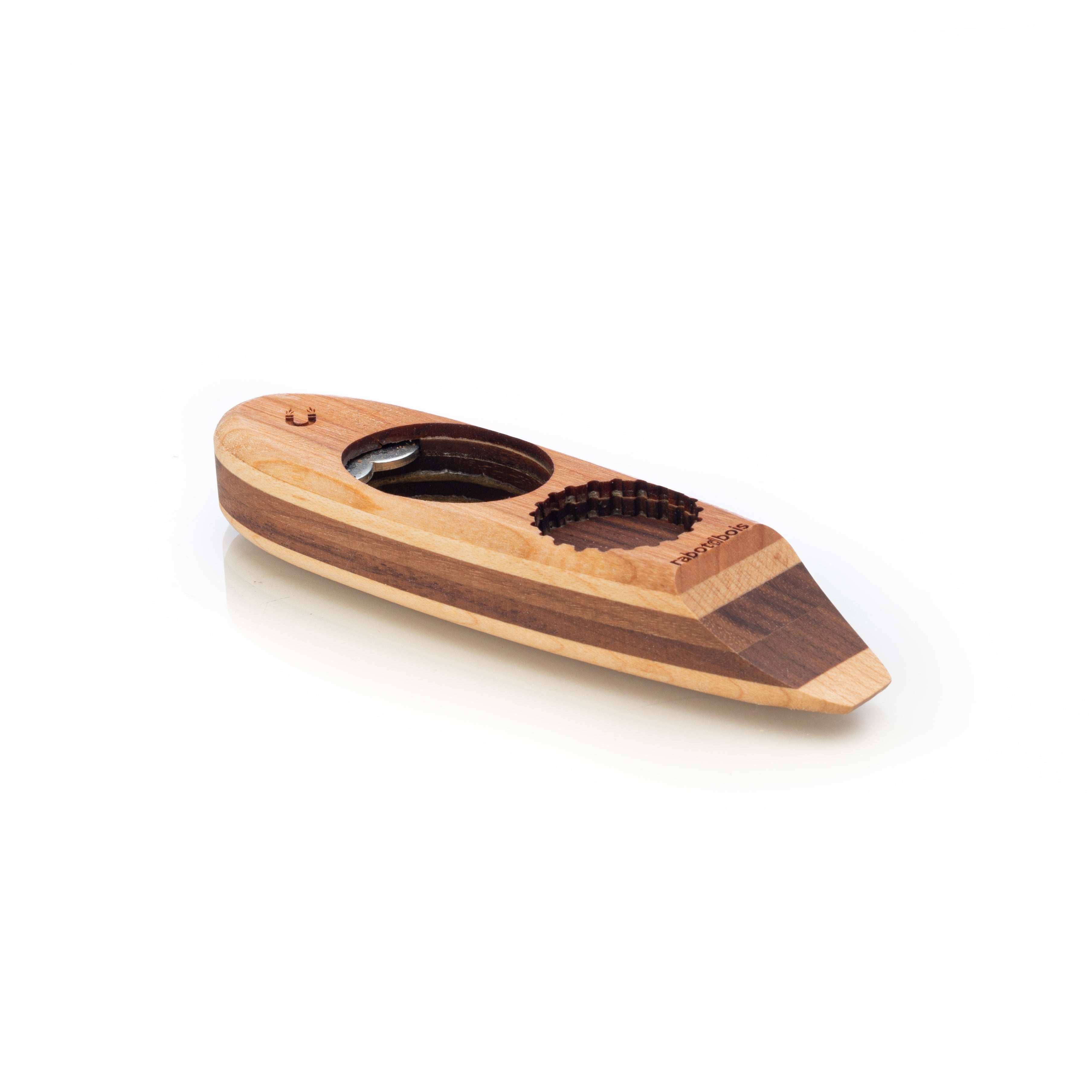 Décapsuleur polyvalent en bois “l’Ultime D-Cap”