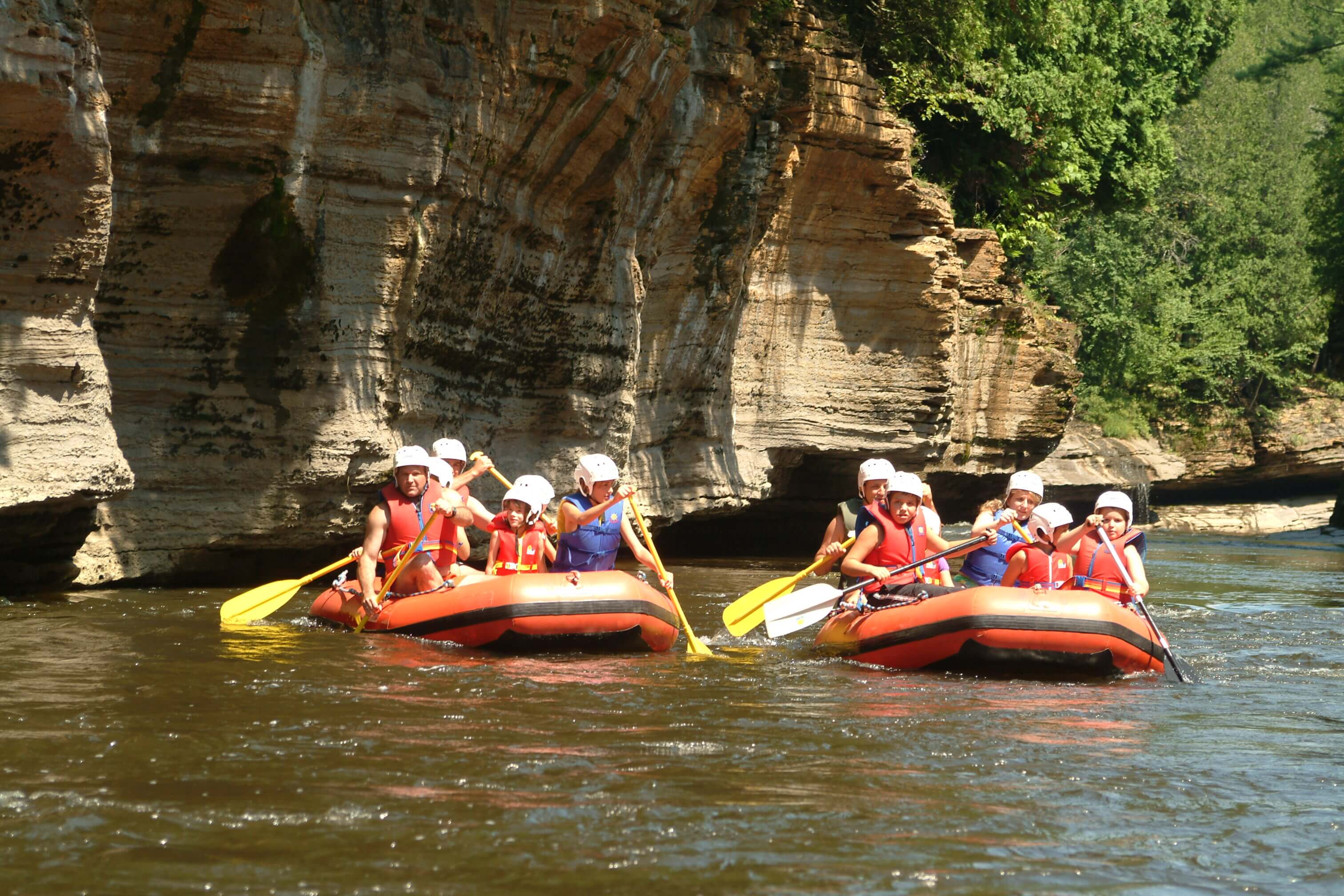 Rafting familial pour 5 personnes - Les excursions de l'Ouest