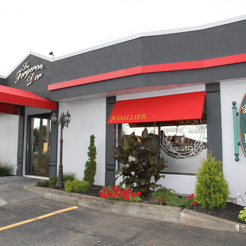 Visit to an art jewelry store for 2 people - Le Forgeron d'Or