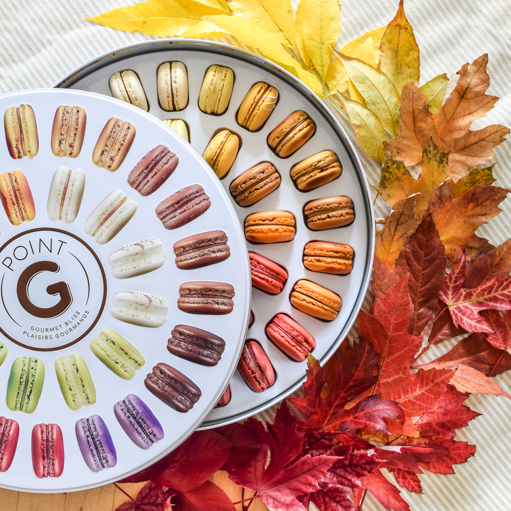 Macarons of your choice for a group - Point G Boutique