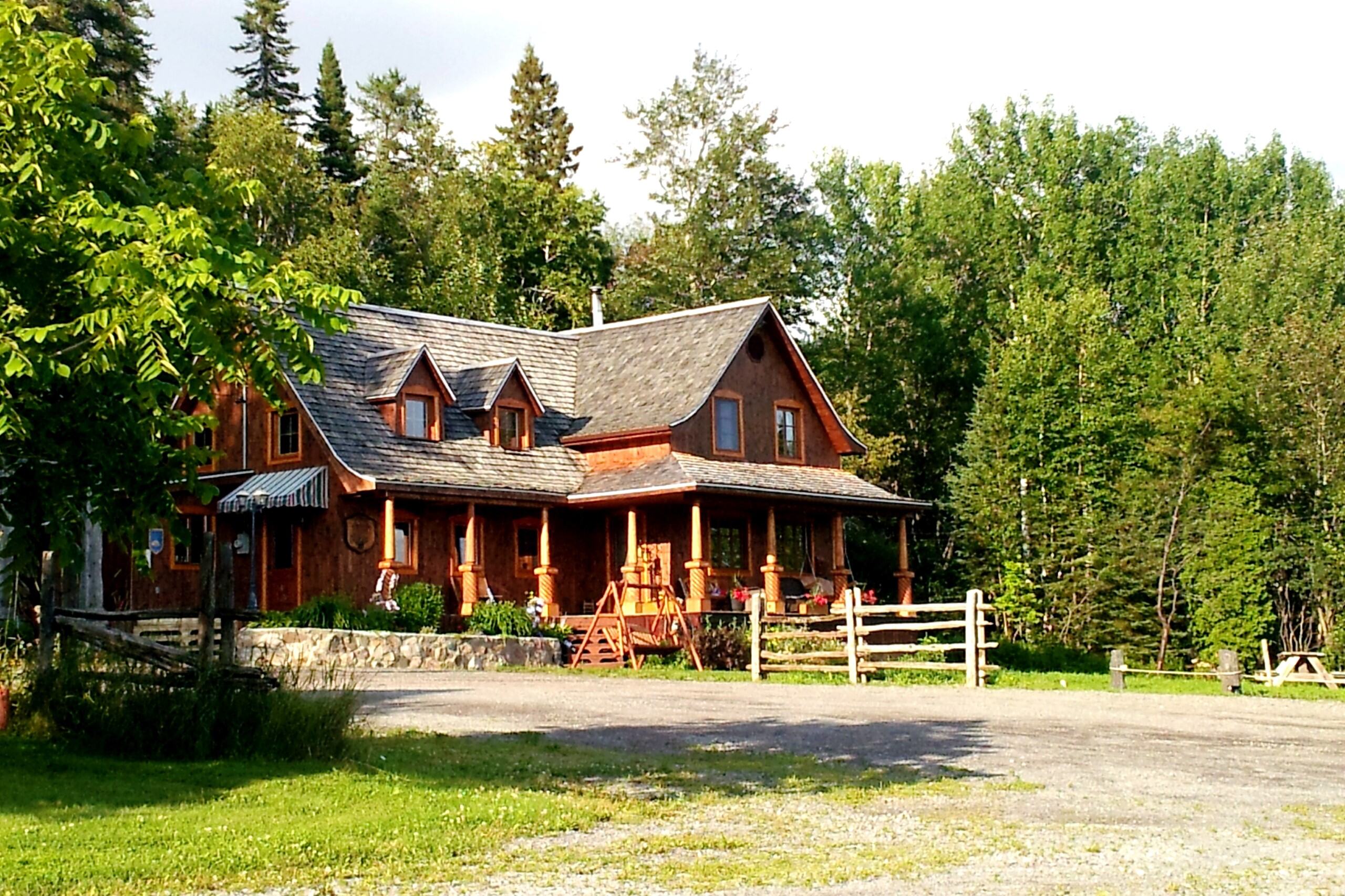Nuitée pour 2 personnes dans la Cache - Gîte de l'artisan