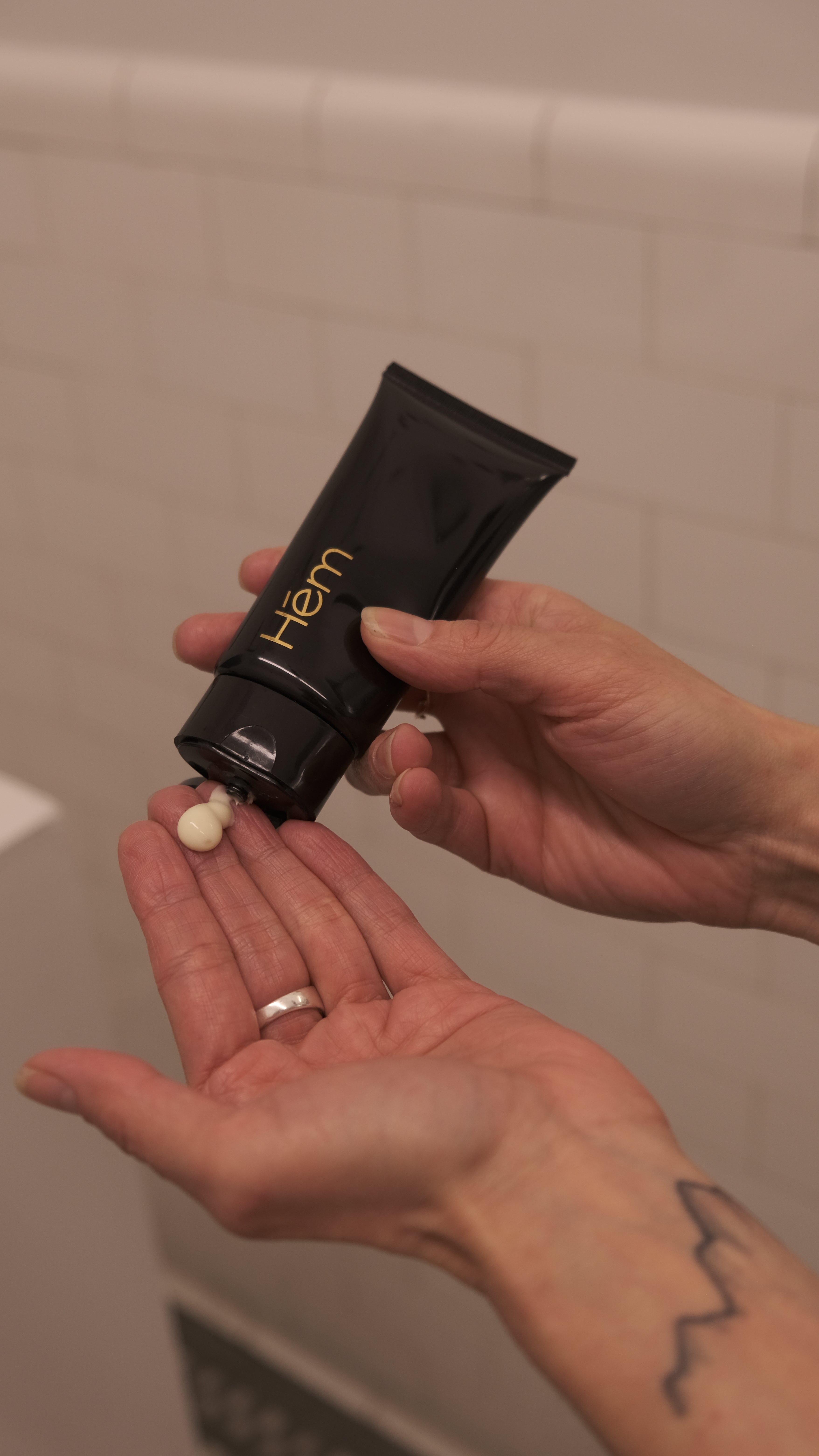 Crème à mains chanvre, pêche et crème