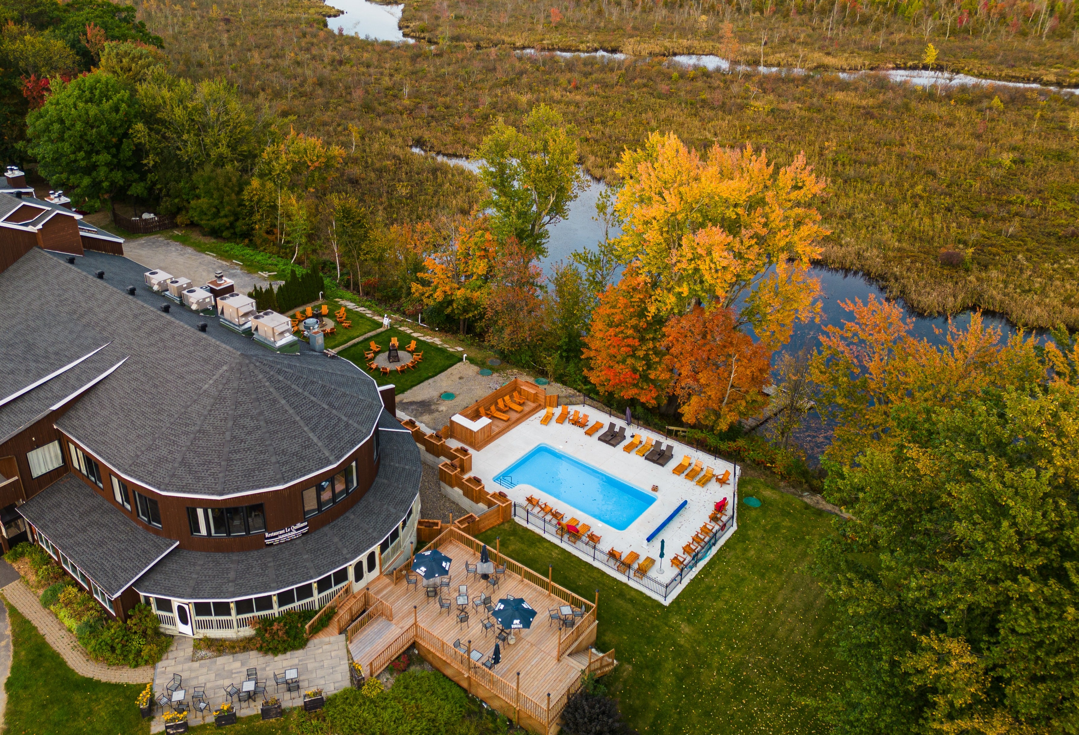 Nuitée en chambre supérieure- Spa et massages pour 2 personnes - Hôtel Lac Brome