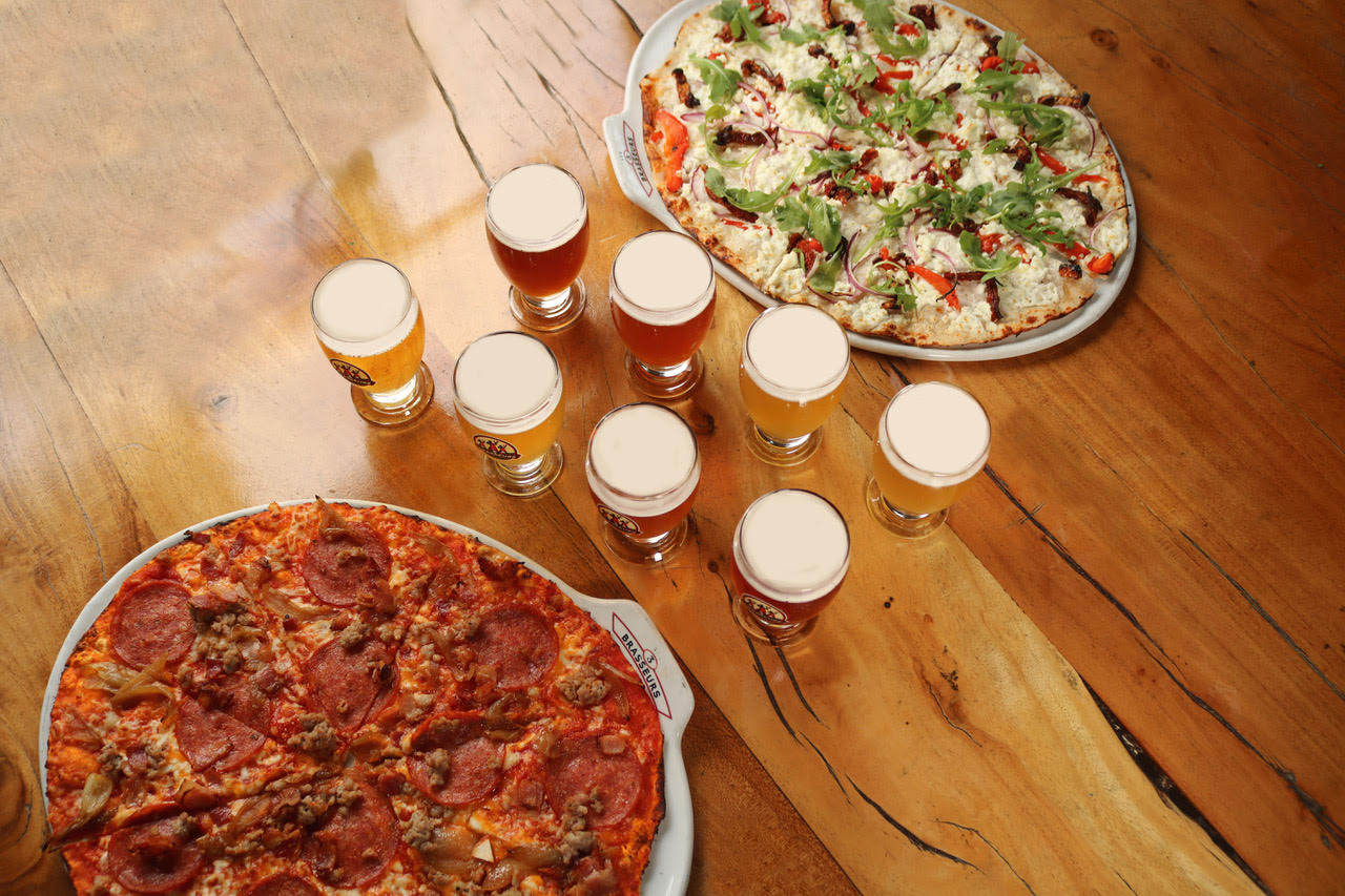 Meal for 2 people - 3 Brasseurs - Laurier