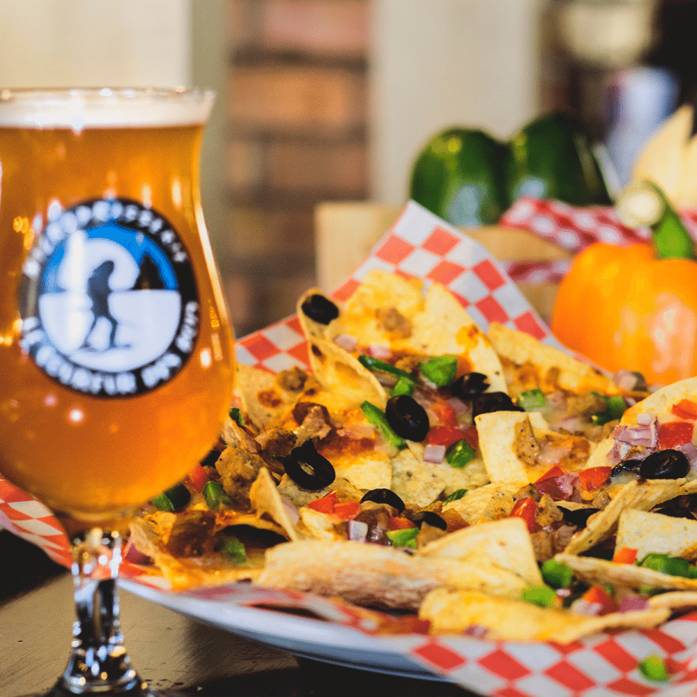 Beer and nacho tasting for 2 people - Microbrewery le Coureur des Bois