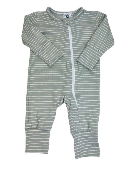 Ensemble pyjama en doux bambou et petits accessoires douillets