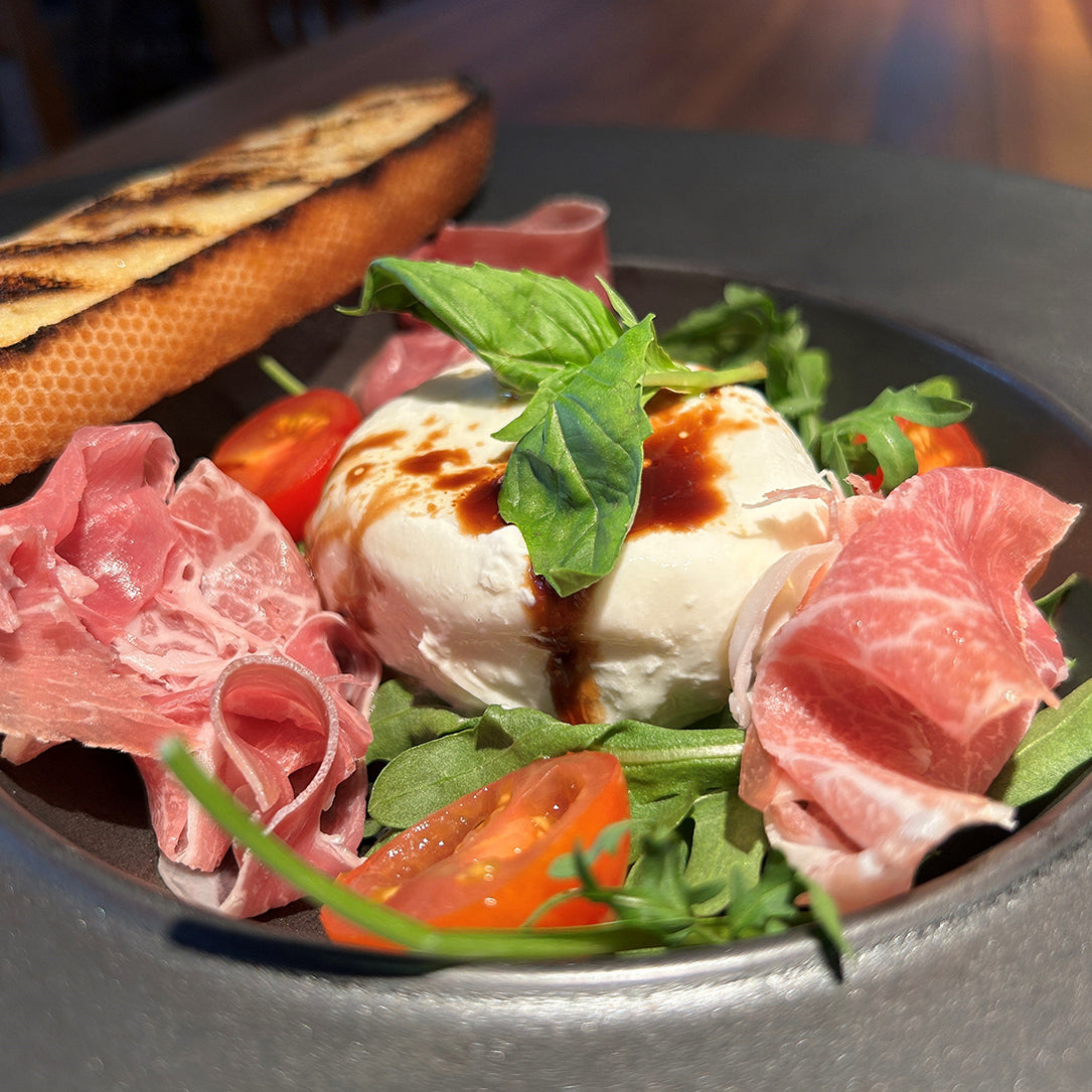 Microbrewery beer and gourmet platter for 2 people - Resto-Pub Belles & Bum