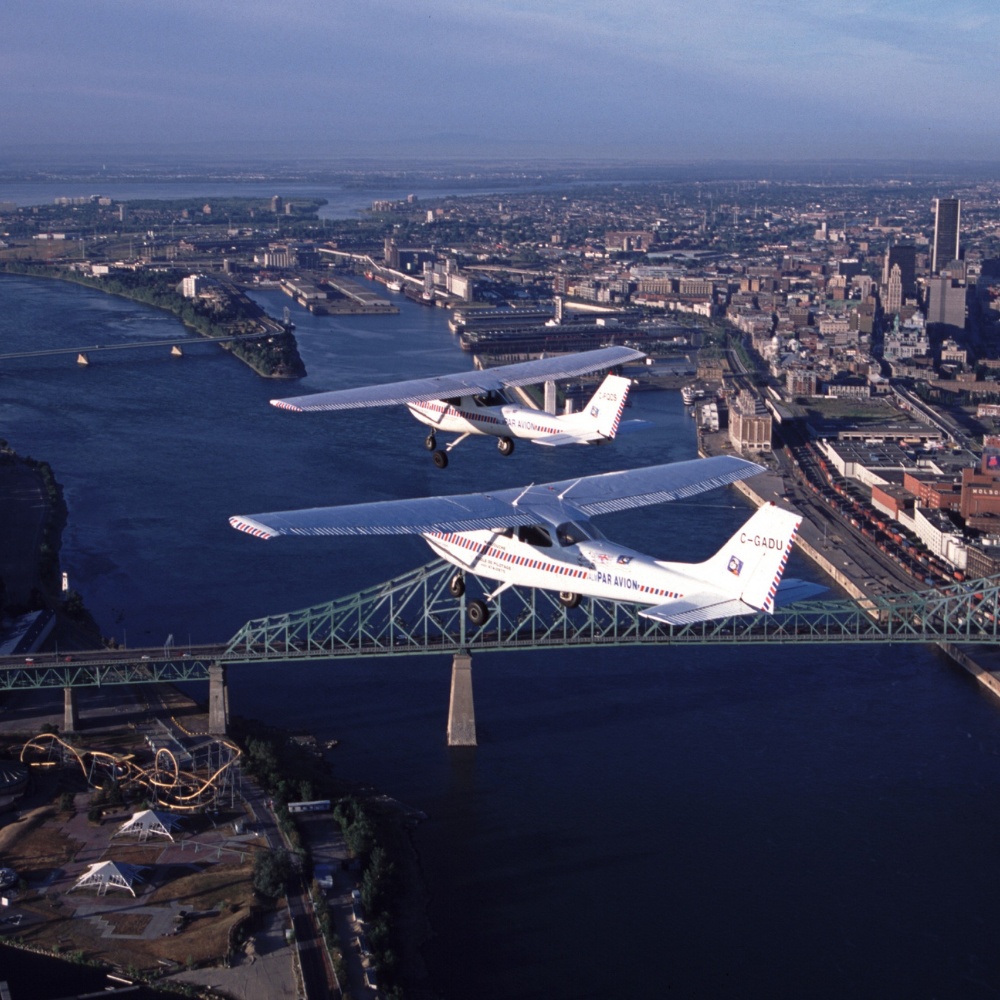 Airplane piloting lessons for 1 person - alm By plane