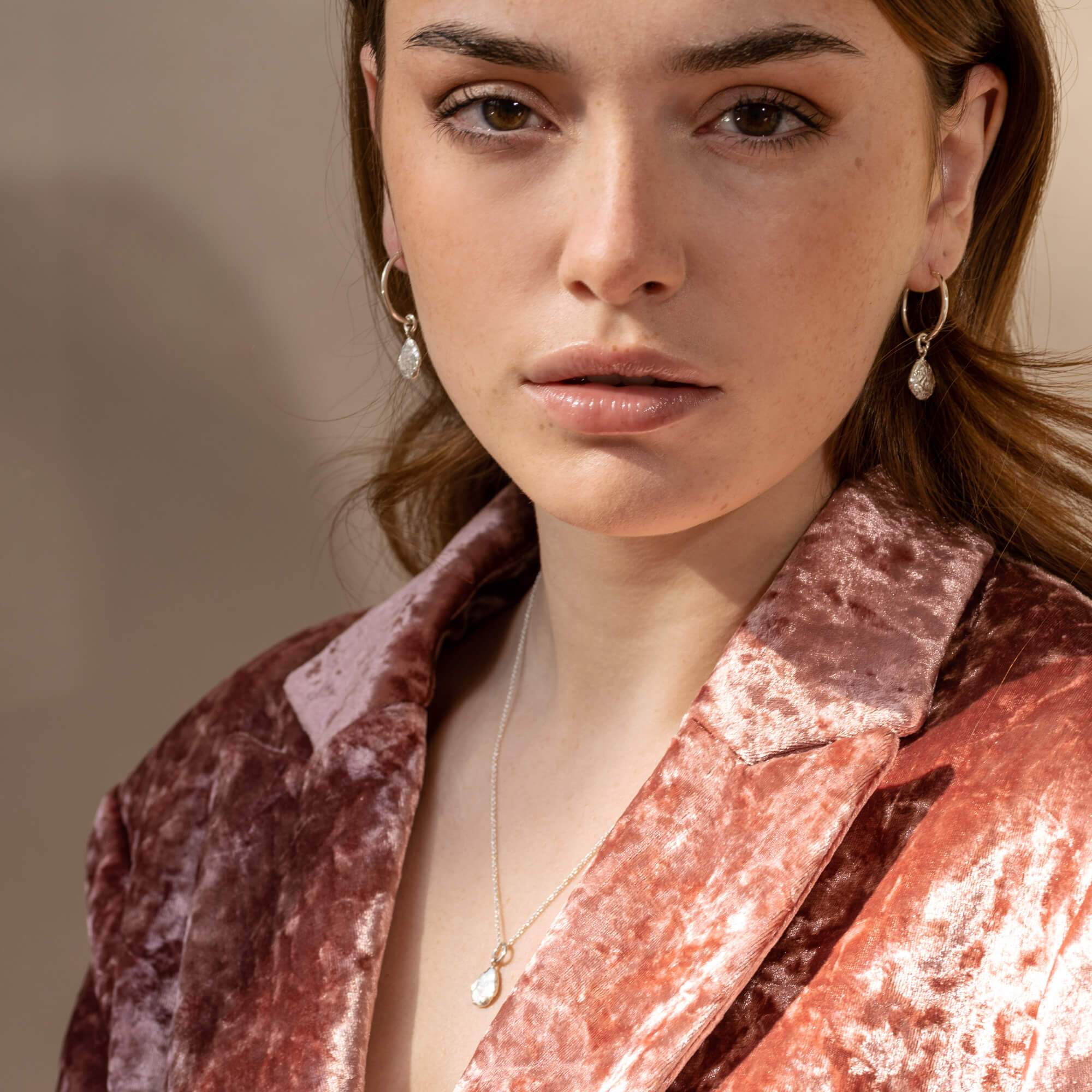 Thérèse - Anneaux en argent sterling boucles d’oreilles avec breloque amovible