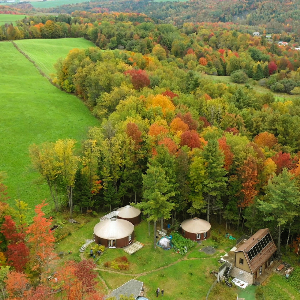 Stay in a Goutte d'Air for 2 to 4 people - Auberge du changement d'ère