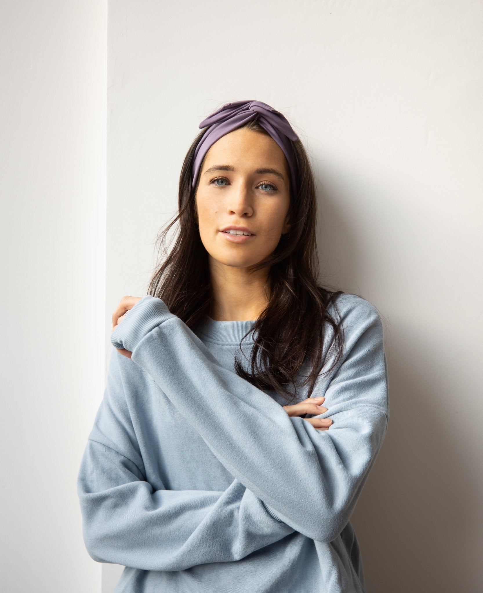 Bandeau à torsader avec tige de métal intégrée