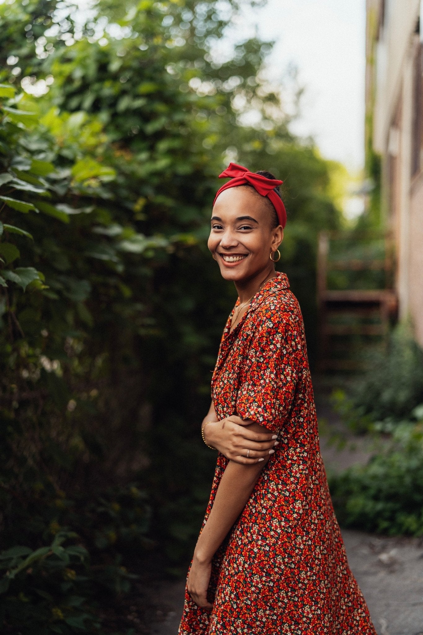 Bandeau à torsader avec tige de métal intégrée