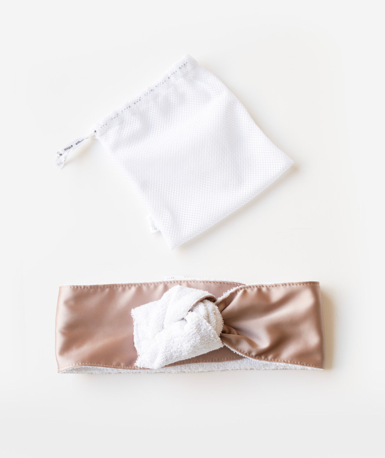 Bandeau pour prendre soin de soi (stock)
