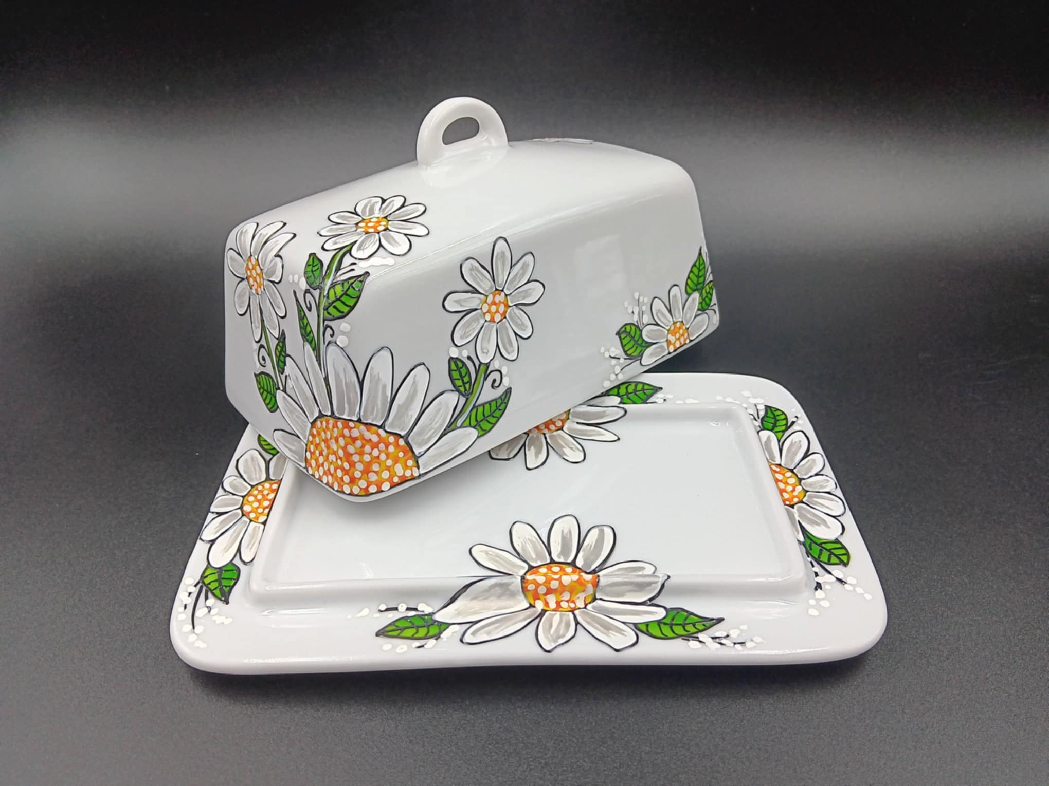 Beurrier en porcelaine marguerites blanches