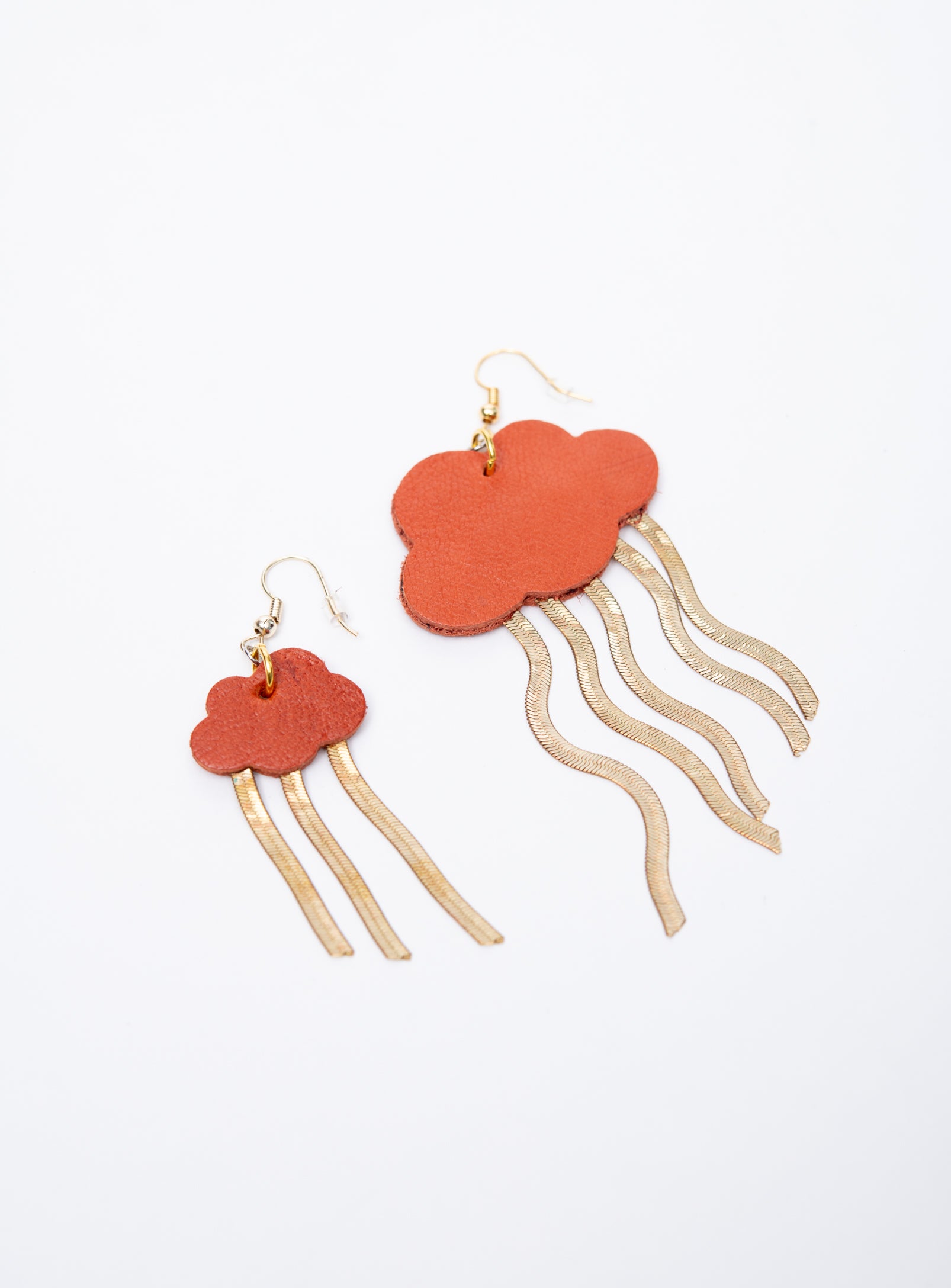 Boucles d'oreilles en cuir et laiton modèle NUAGE