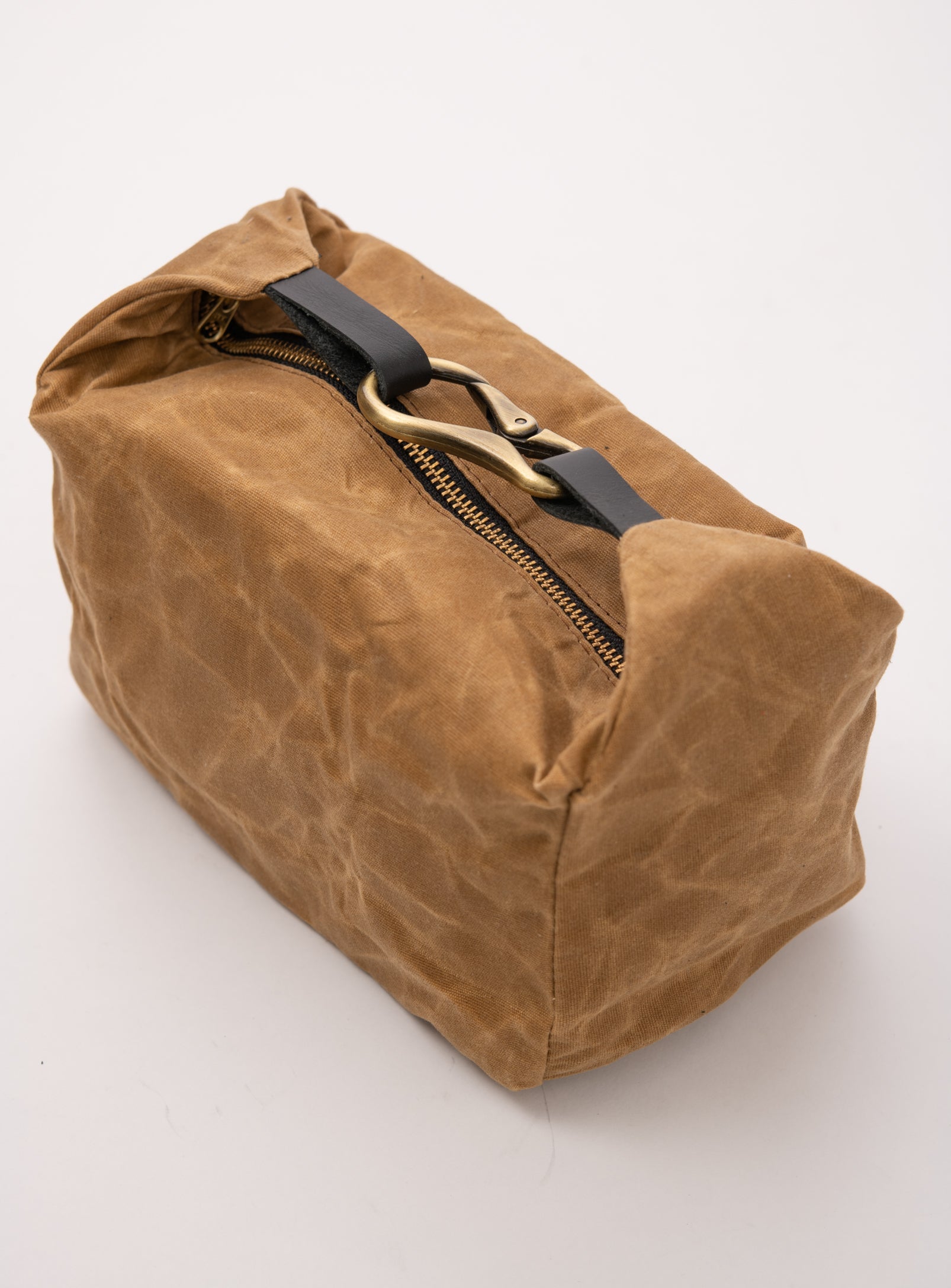 Étui de voyage en coton ciré modèle DES CARRIÈRES