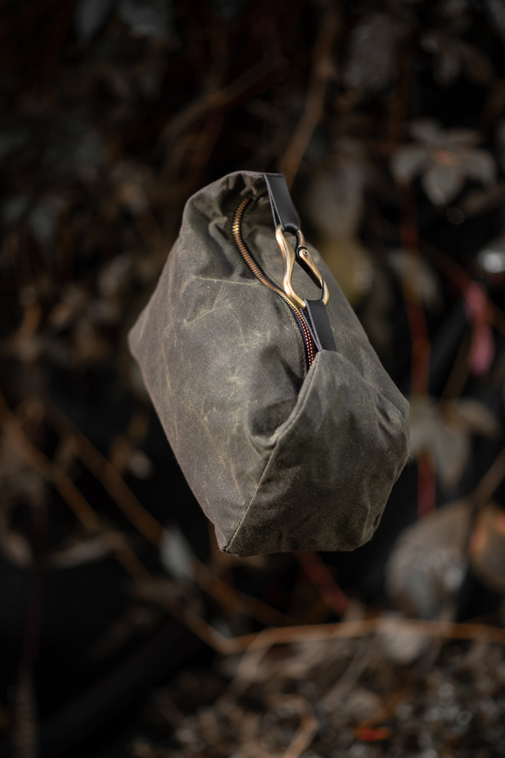 Étui de voyage en coton ciré modèle DES CARRIÈRES