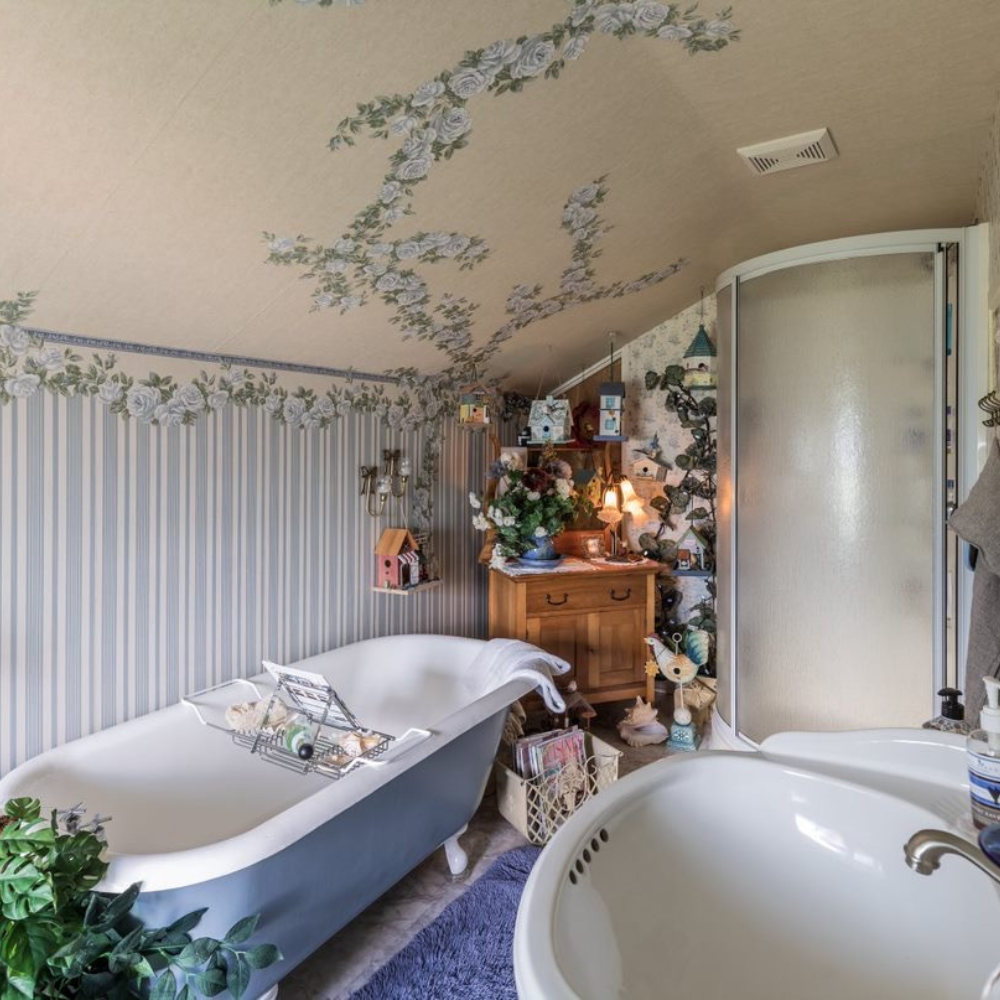 Romantic overnight stay with gift basket for 2 people - La Maison du Notaire