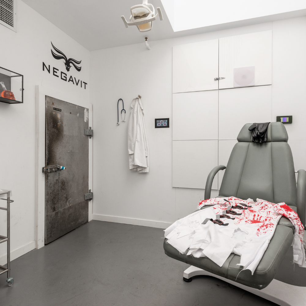 Escape Game Experience for 3 People - A/Maze Plateau