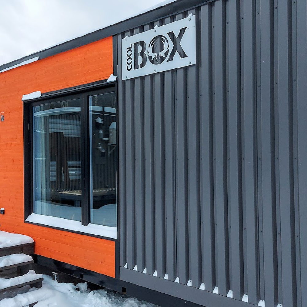 Two nights in a Coolbox at Mont Edouard for 1 to 4 people - Coolbox