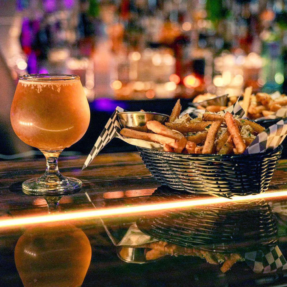 Beers and a sharing platter for 2 people - Memento! Artisanal Brewery