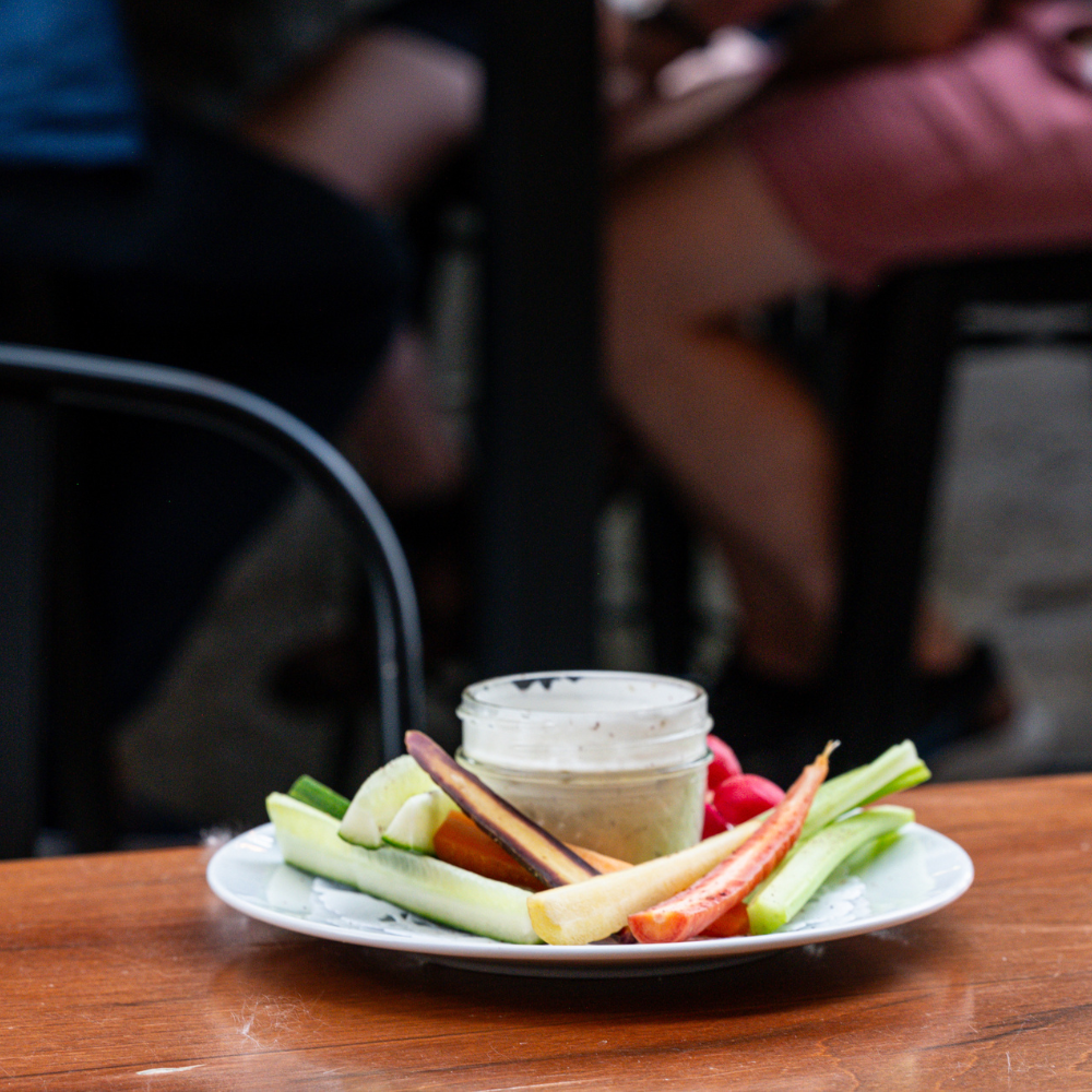 Beers and a sharing platter for 2 people - Memento! Artisanal Brewery