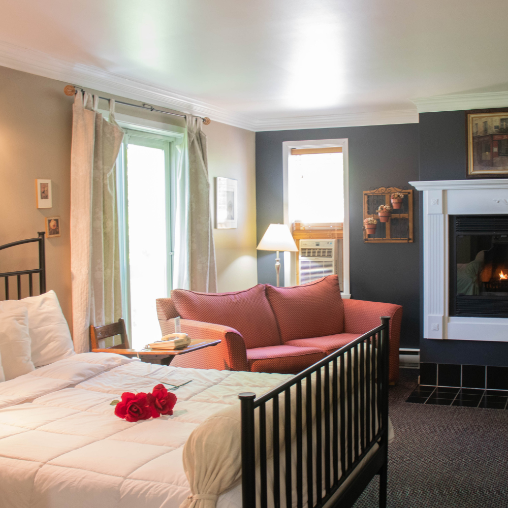 Nuitée chambre signature avec déjeuner et mousseux pour 2 personnes - Hôtel La Camarine