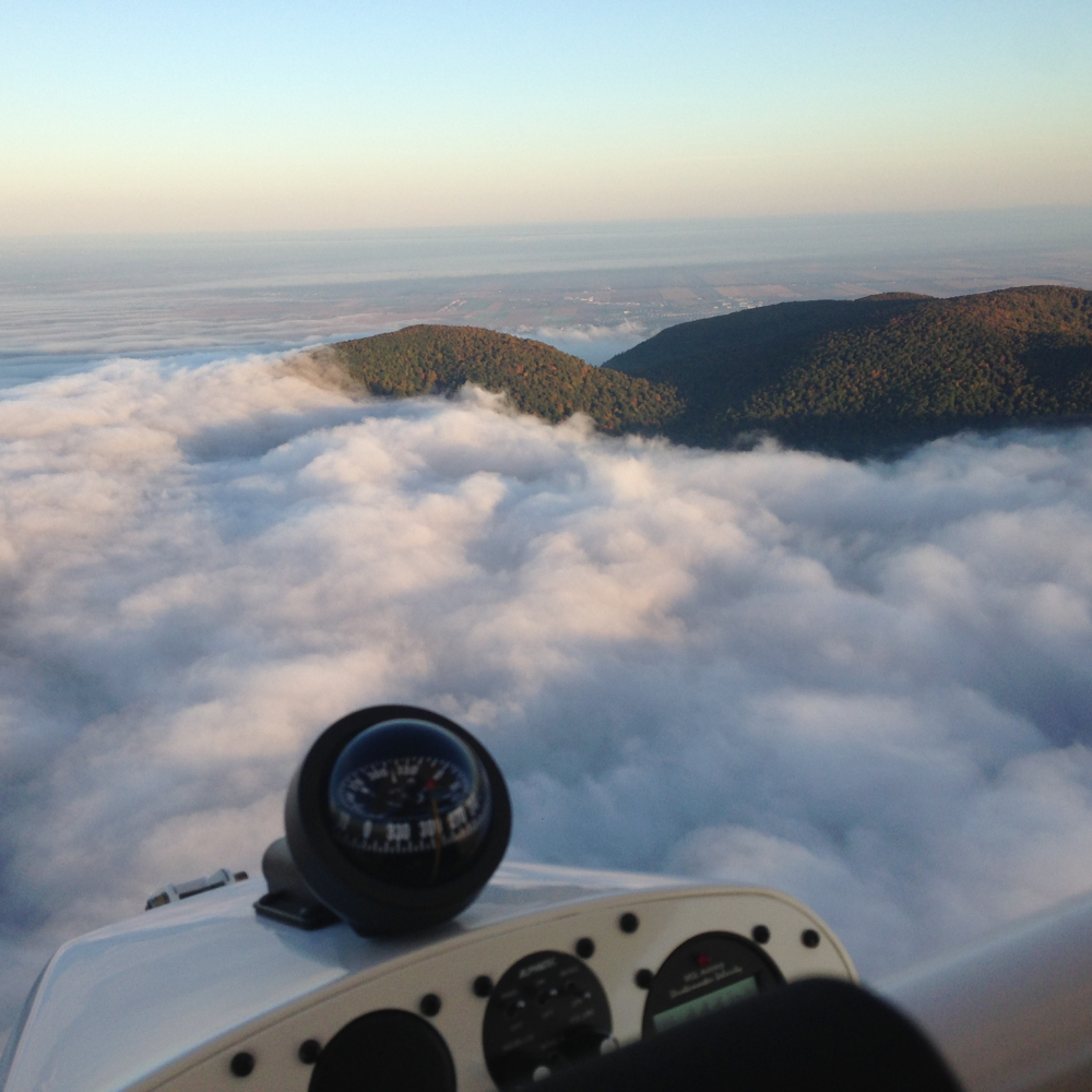 Airplane piloting lessons for 1 person - Aviation Rou-Air