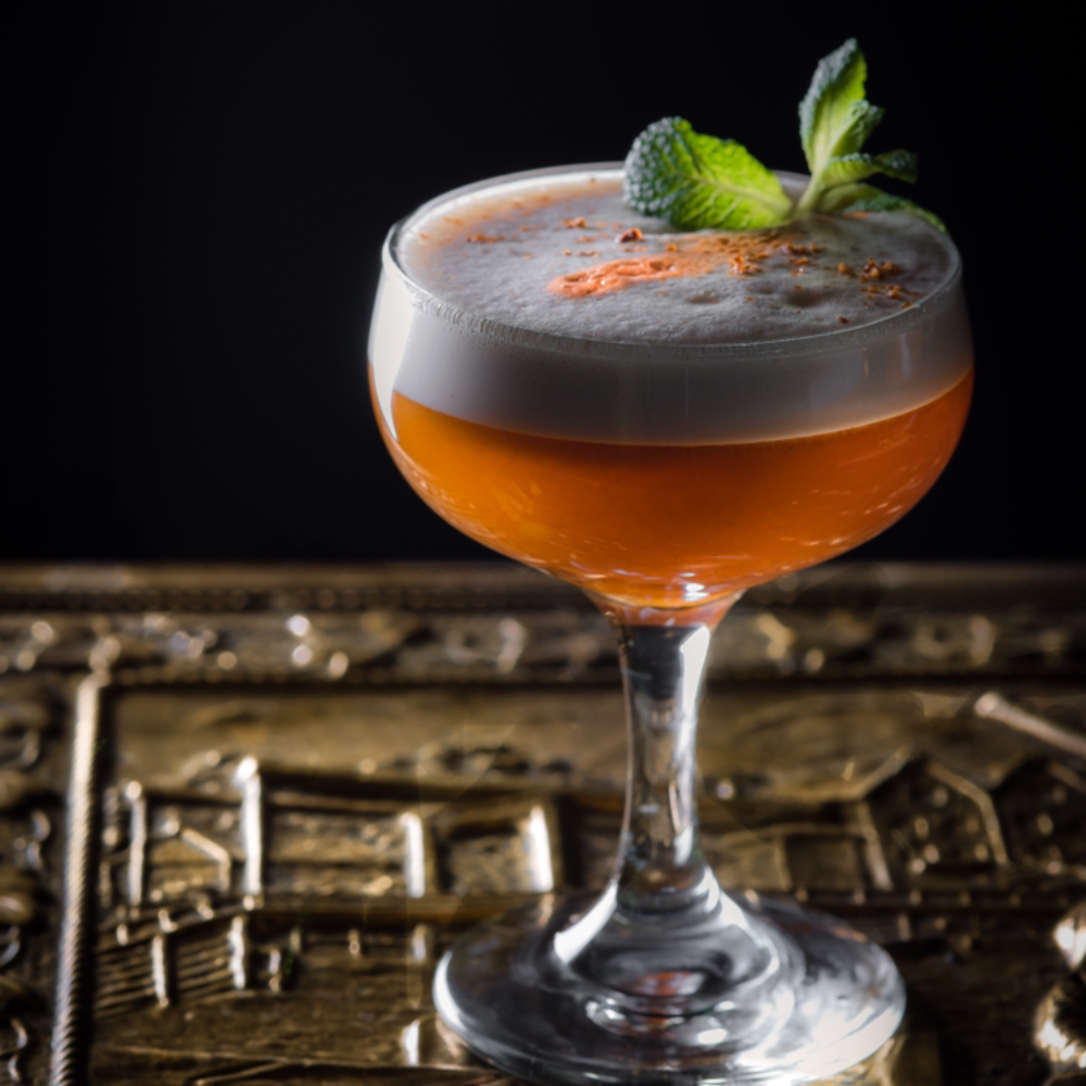 Billiards and cocktails for 4 people - Madame Bovary