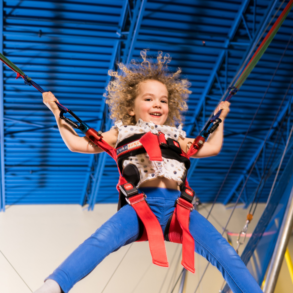 Indoor games for 3 people - RécréOFUN - Quebec