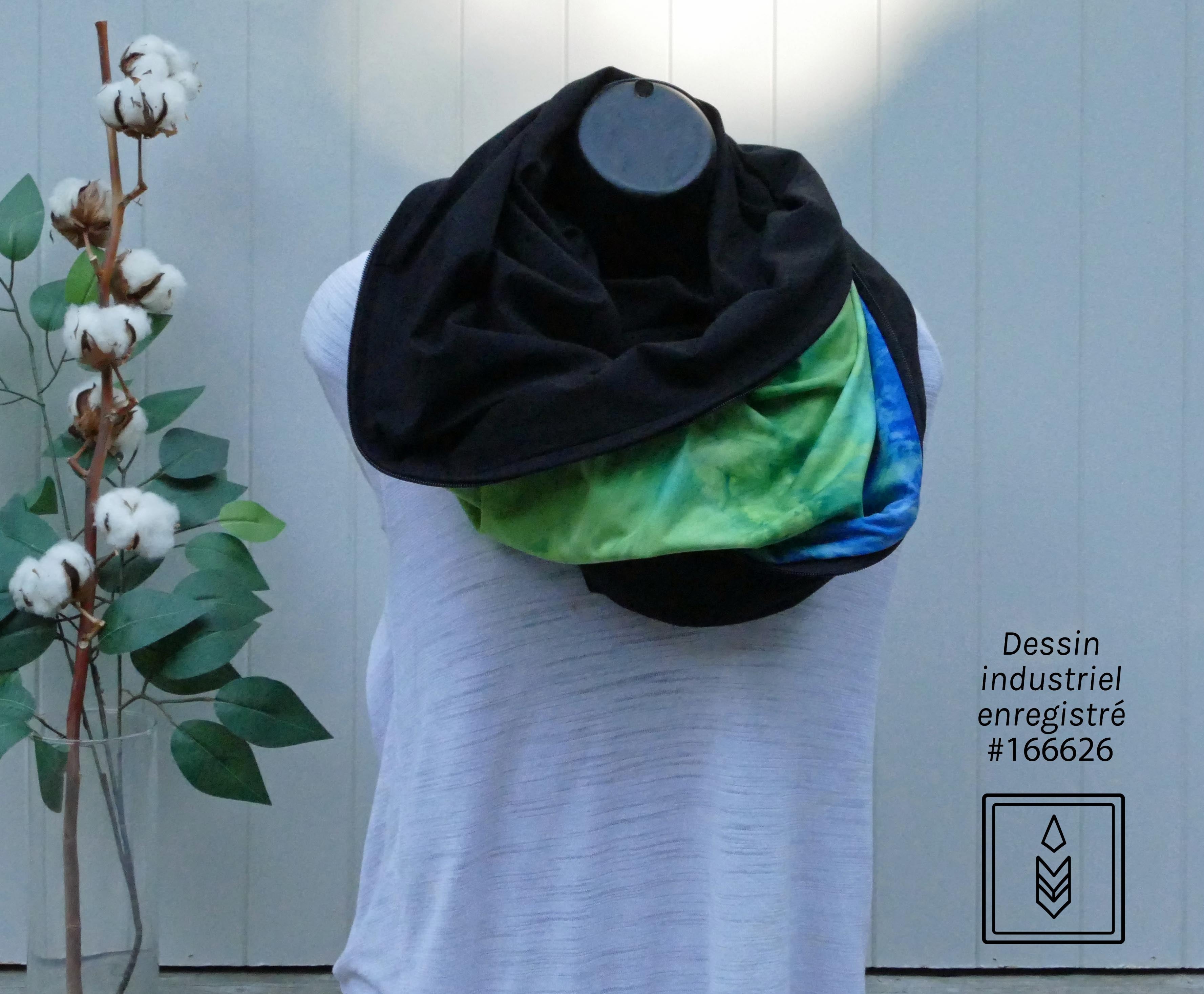 Foulard infini en coton biologique noir uni pour femme