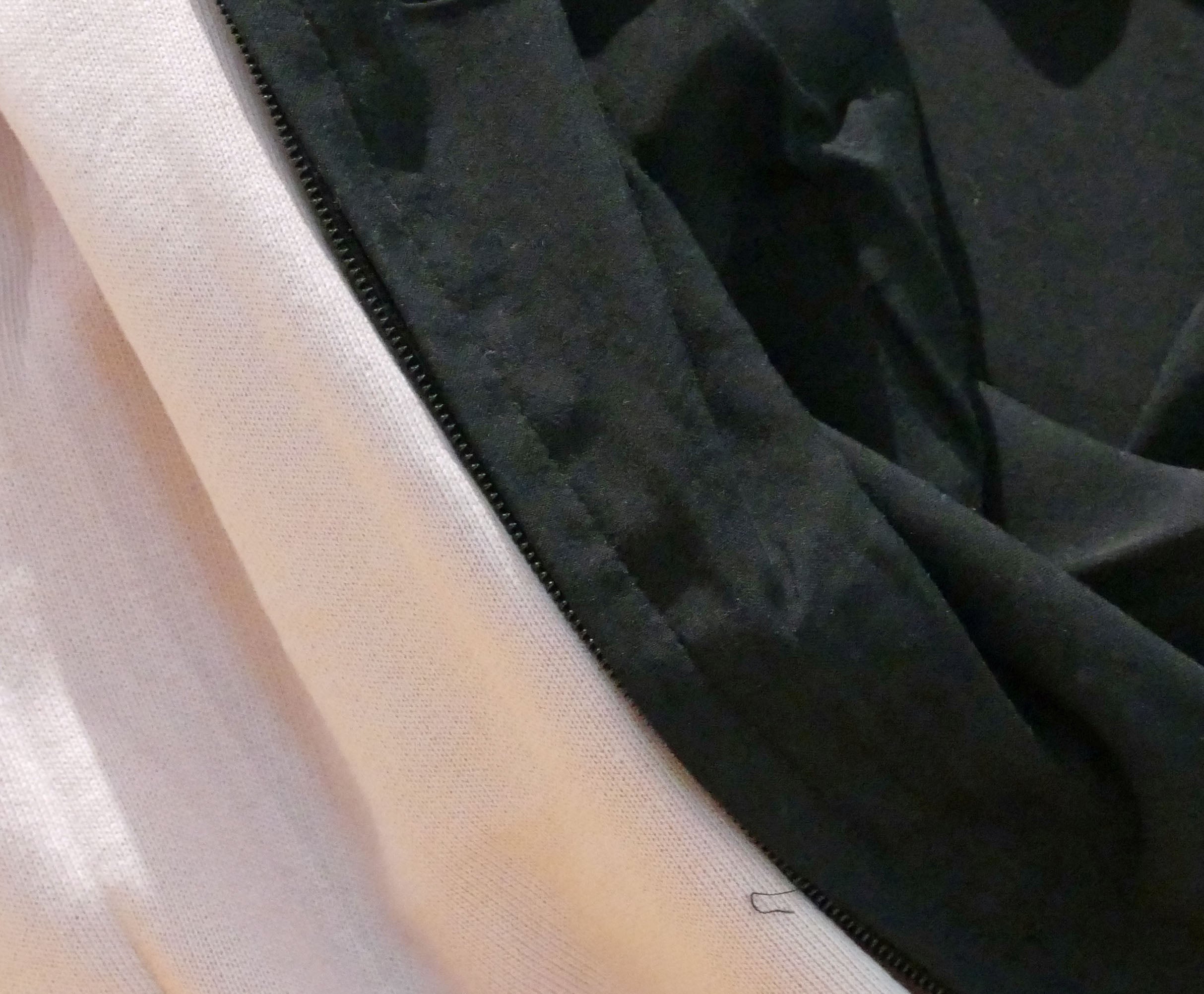 Foulard infini en coton biologique noir uni pour femme