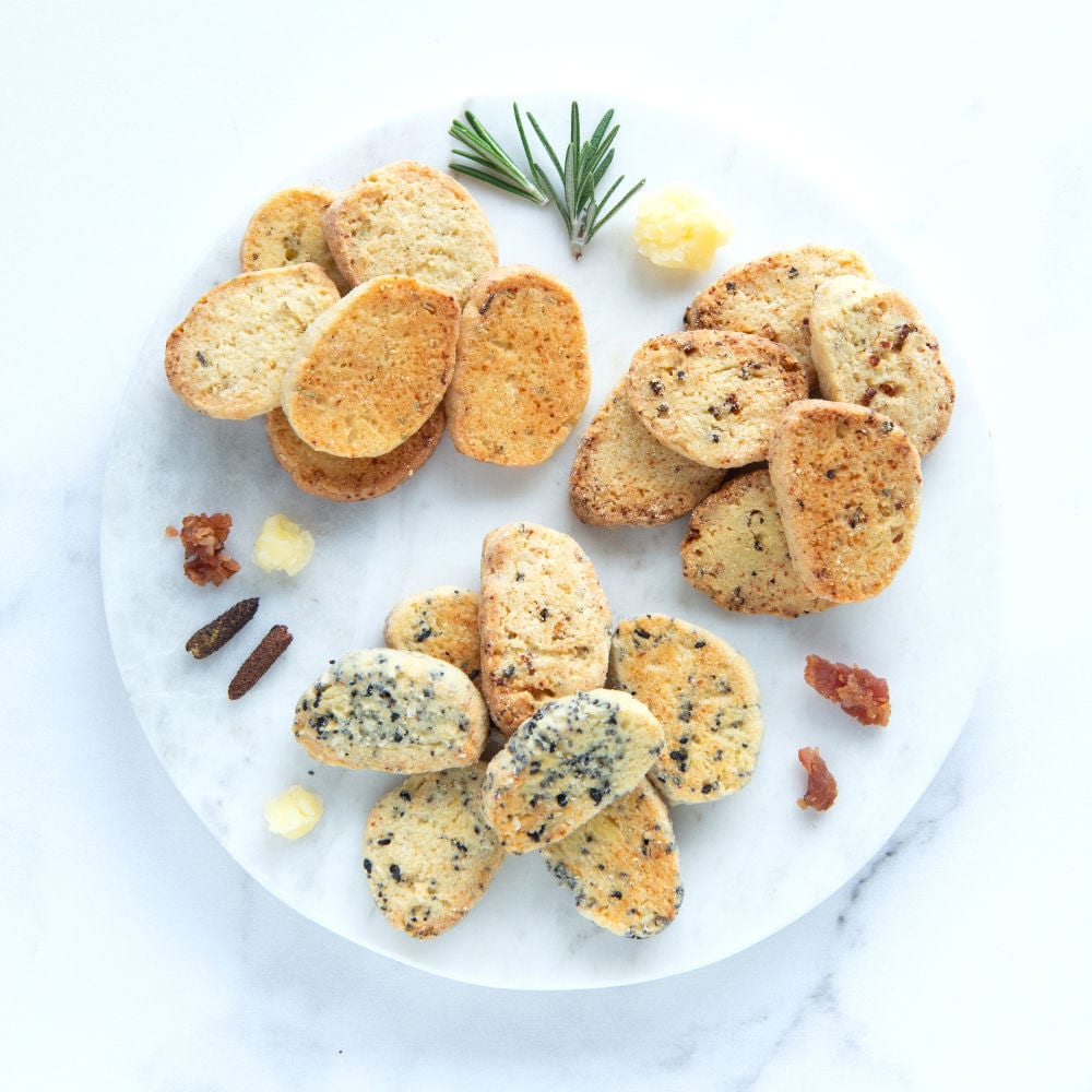 Boîte de p'tits sablés parmesan