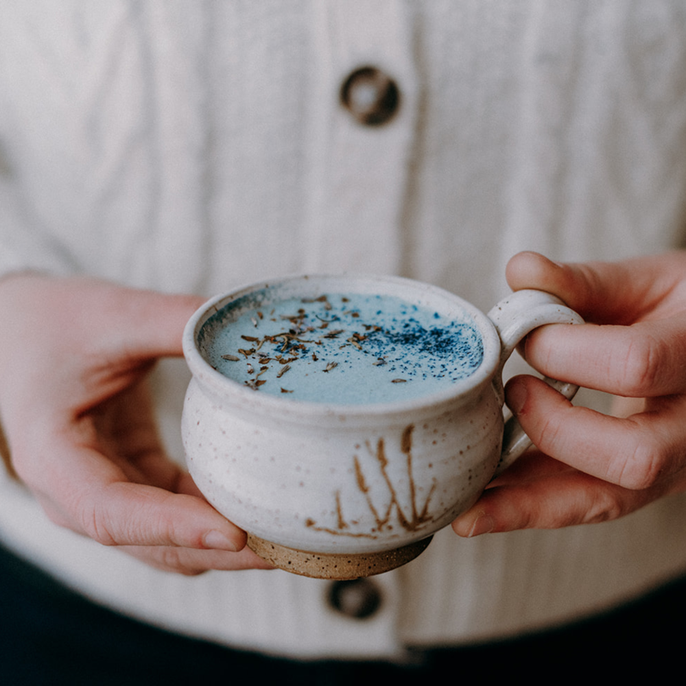 Latté nocturne bleu - Lavande et Basilic