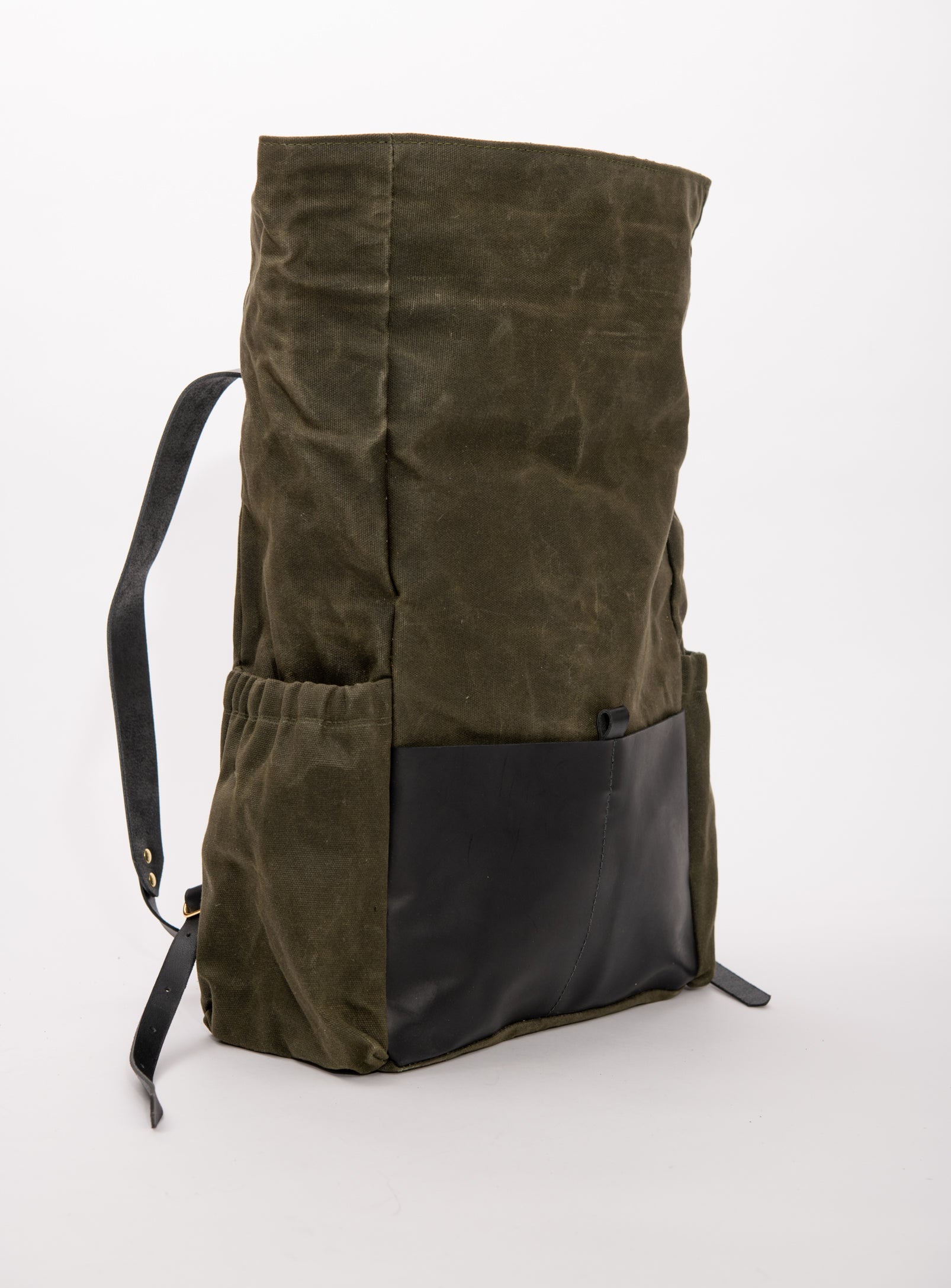 Sac à dos en cuir et coton ciré modèle DE LORIMIER